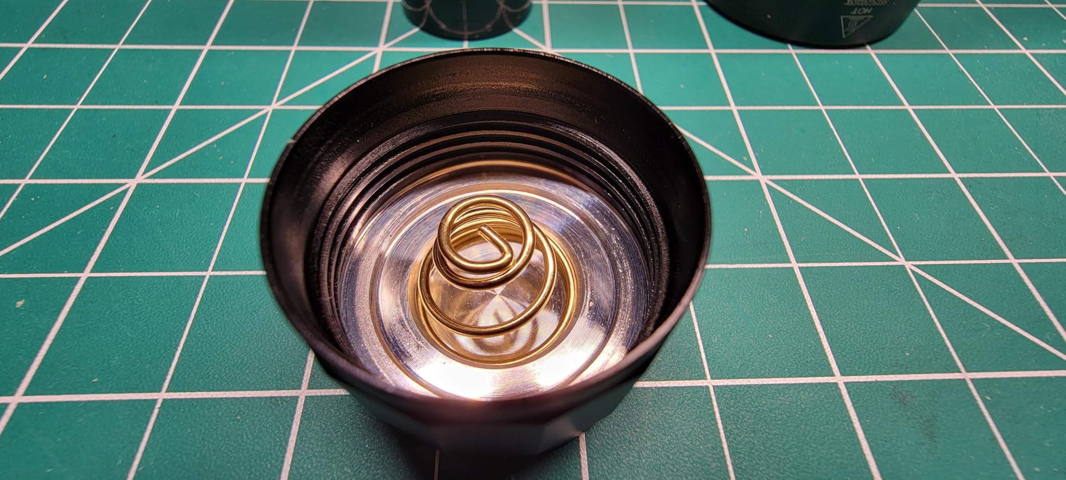 Sofirn 3000 Lumen Dive Light, Powerful Scuba Diving Flashlight，IPX8 Waterproof Flashlight with Magnetic Ring Switch and 3 Modes for Underwater Sports, Available Submerge up to Underwater 100 Meters customer photo 2