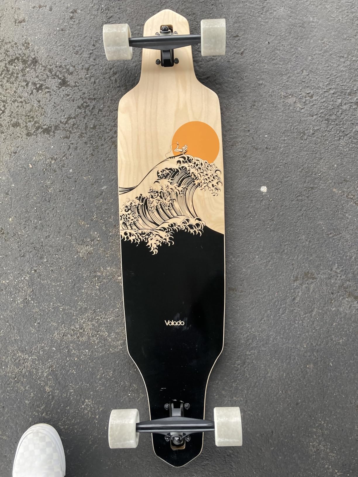 VOLADOR Urban Freeride Pro Longboard Cruiser 40inch | Canadian Maple Wood Deck & Forged Reverse Kingpin Truck | Drop Through Longboard Complete Setup for Urban Commuting customer photo 1