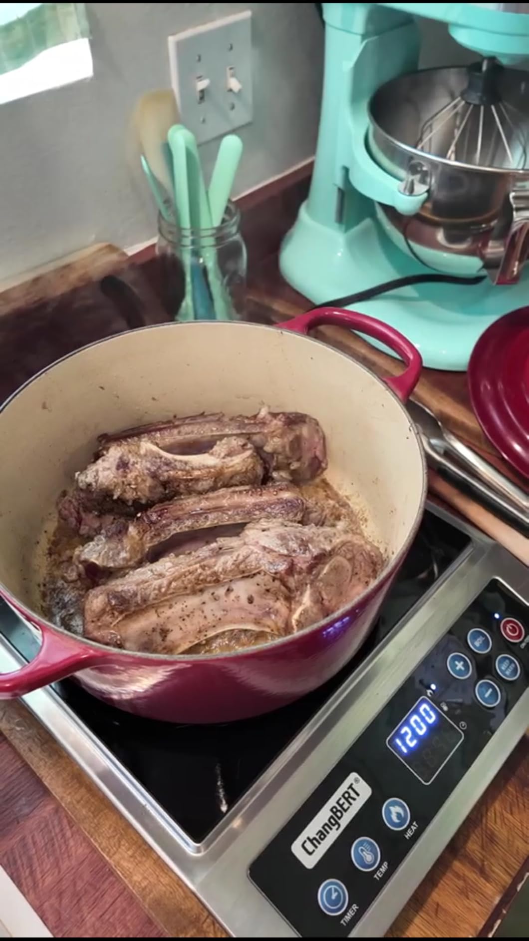 ChangBERT Induction Cooktop NSF Certified Professional Chef Edition Stove, 1800W Commericial Induction Burner with Schott Glass, Large Heating Coil Electric Hot Plate for Restaurant Hotel Food Station customer photo 2