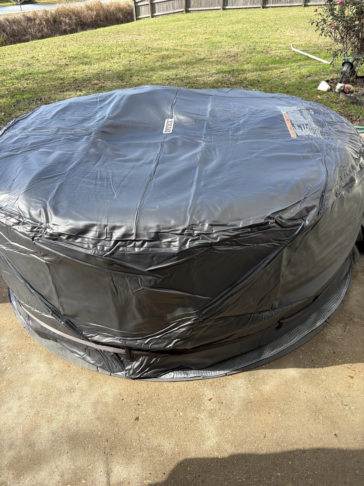 INTEX 28427EG PureSpa Bubble Massage Spa Set Outdoor Inflatable Portable Hot Tub, Includes Energy Efficient Spa Cover, Saltwater System Ready, 6 Person, 85in x 28in customer photo 1