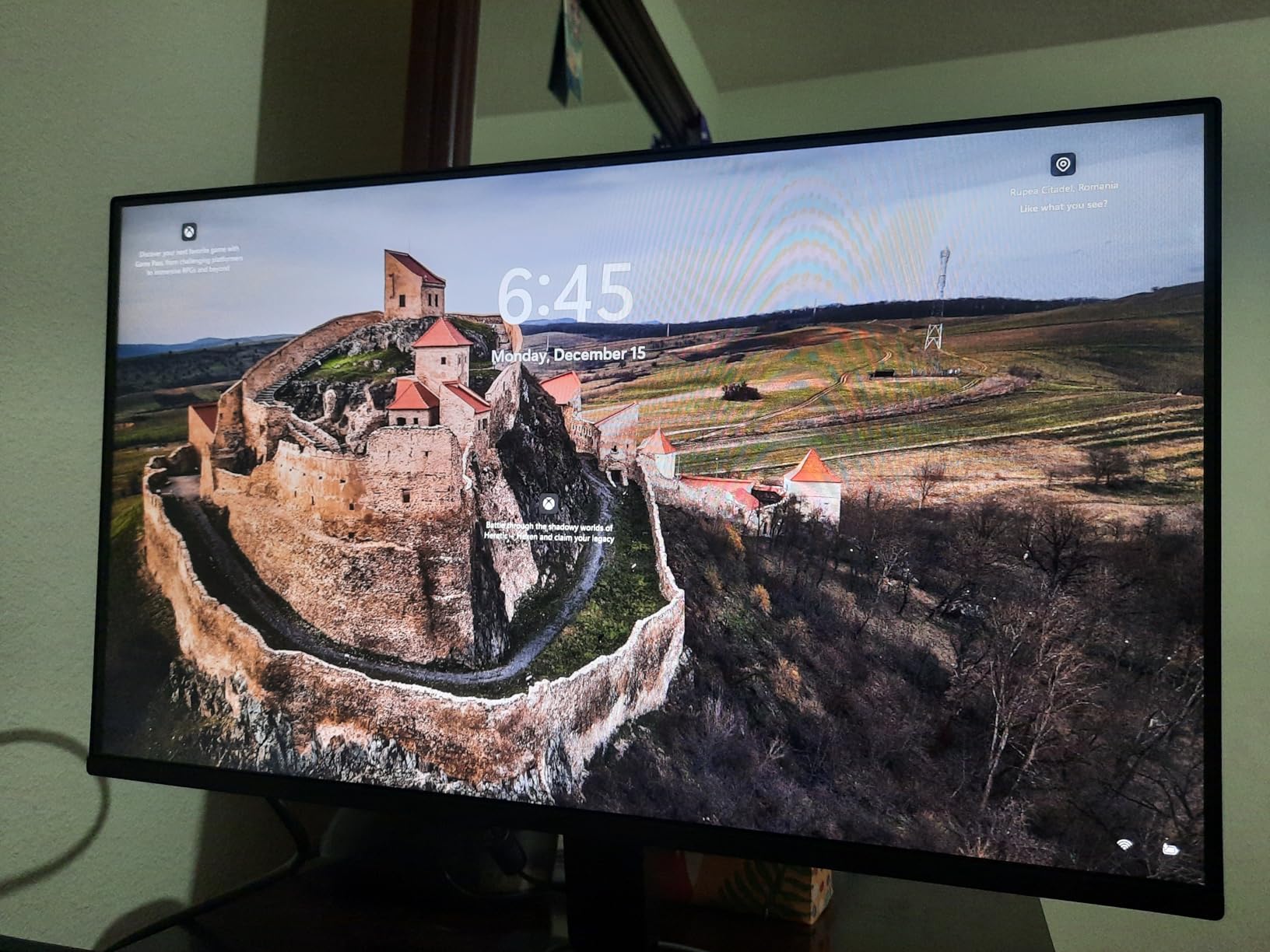 LG 24U411A-B 24-inch Full HD (1920 x 1080) IPS Computer Monitor, 120Hz, HDR10, Reader Mode, Flicker Safe, HDMI, Slim Stand Base, Black customer photo 2