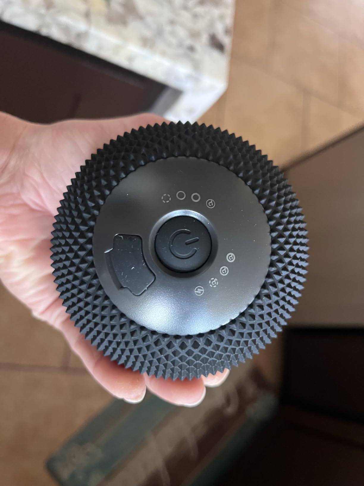 Vibrating Massage Ball with Heat, 7 Modes, Memory Function, Myofascial Release, Deep Tissue Muscle Recovery Ball for Trigger Point Massage - Mobility Ball Back & Hip Release Tool (Black) customer photo 1