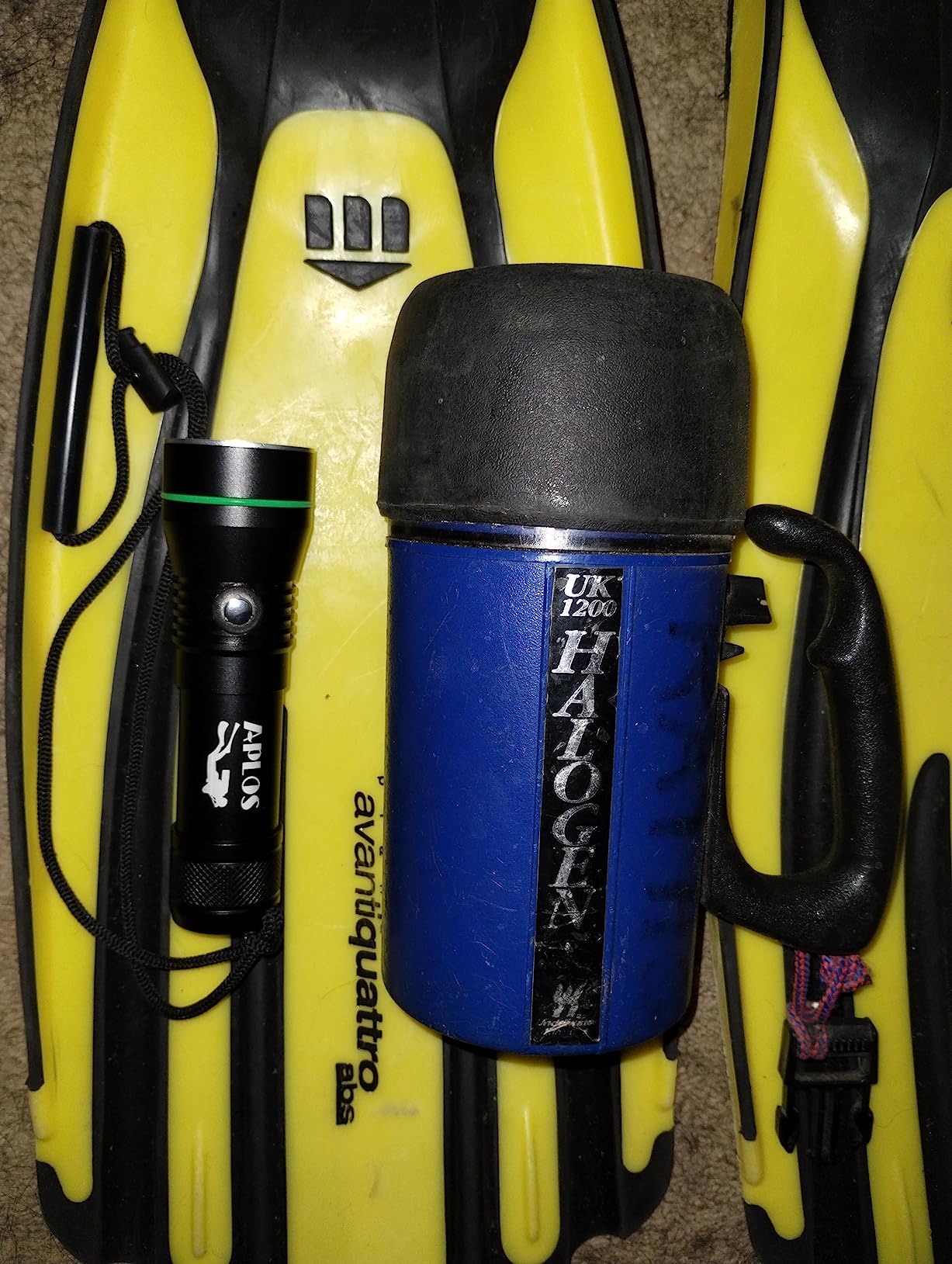 APLOS AP150 Dive Light - 15000 Lumens, Waterproof to 492ft, Powerful Scuba Diving Flashlight customer photo 2