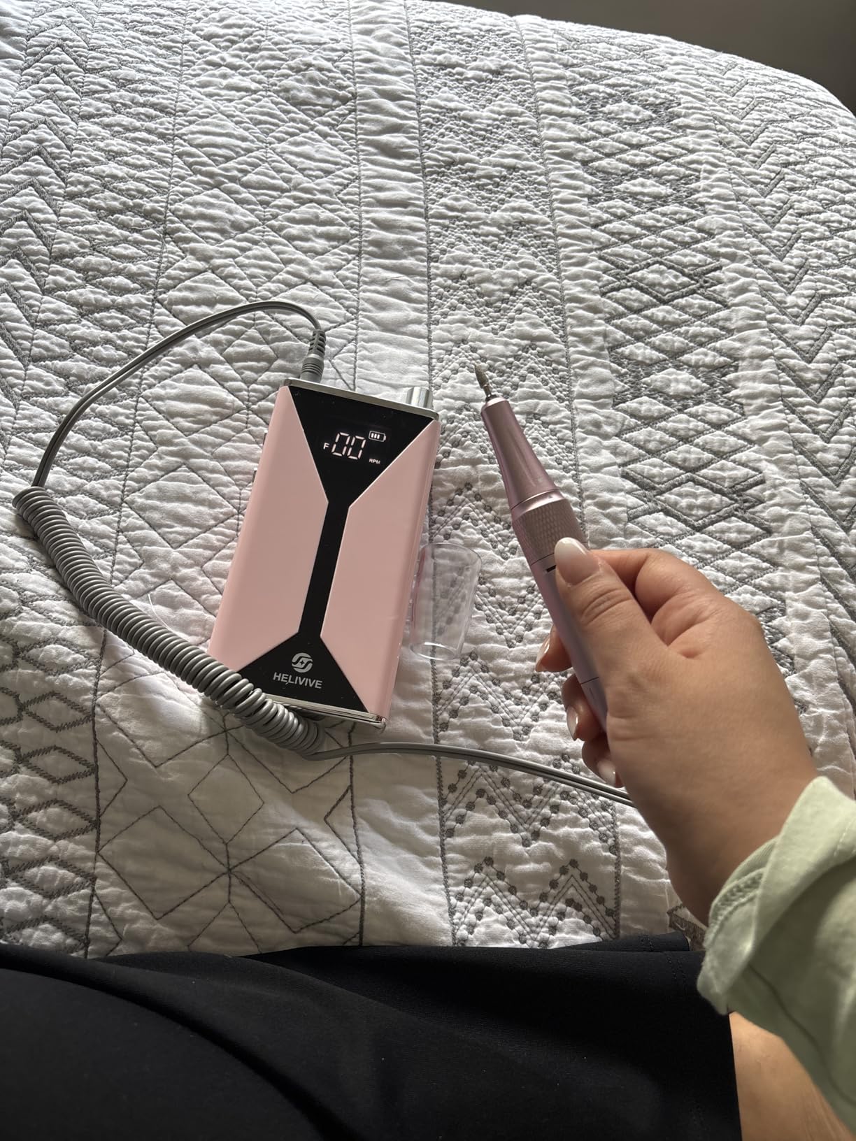 Professional Electric Nail Drill 45000RPM (Portable & Rechargeable) (with 11 Drill Bits ) Cordless Nail File Machine for Shaping, Polishing & Removing Gel Nails for Salon Home (Pink) customer photo 1