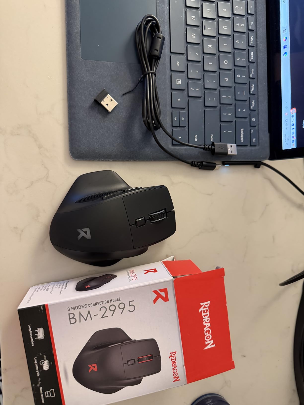 Redragon Large Wireless Gaming Mouse for Big Hands, Tri-Modes 2.4G/Bluetooth/Wired Rechargeable Ergo RGB Mouse with 2 Side Buttons, 6 Backlit Modes, Programmable Macro Gamer Mouse customer photo 1