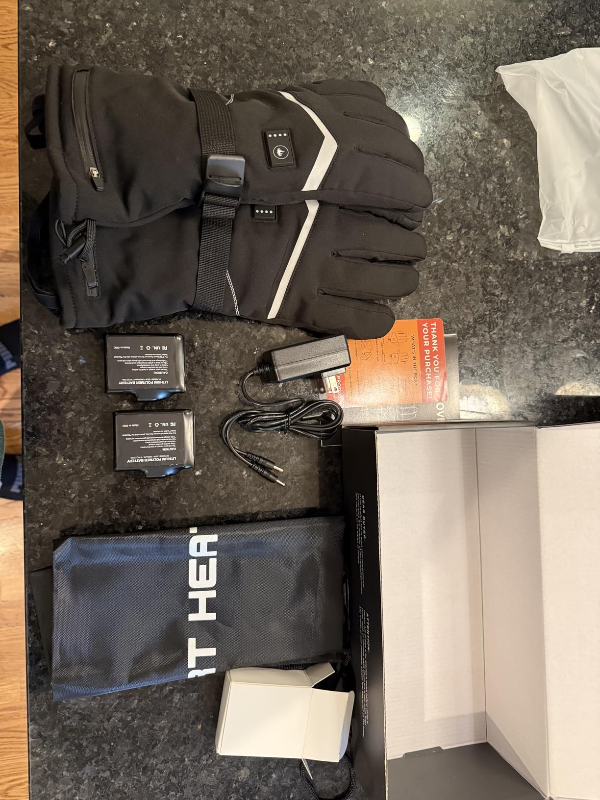 Heated Gloves, Rechargeable Heated Gloves for Men Women, Waterproof Electric Heating Ski Gloves with Touchscreen for Cold Weather Motorcycle Skiing Snowboarding Hiking Hunting Gifts customer photo 1