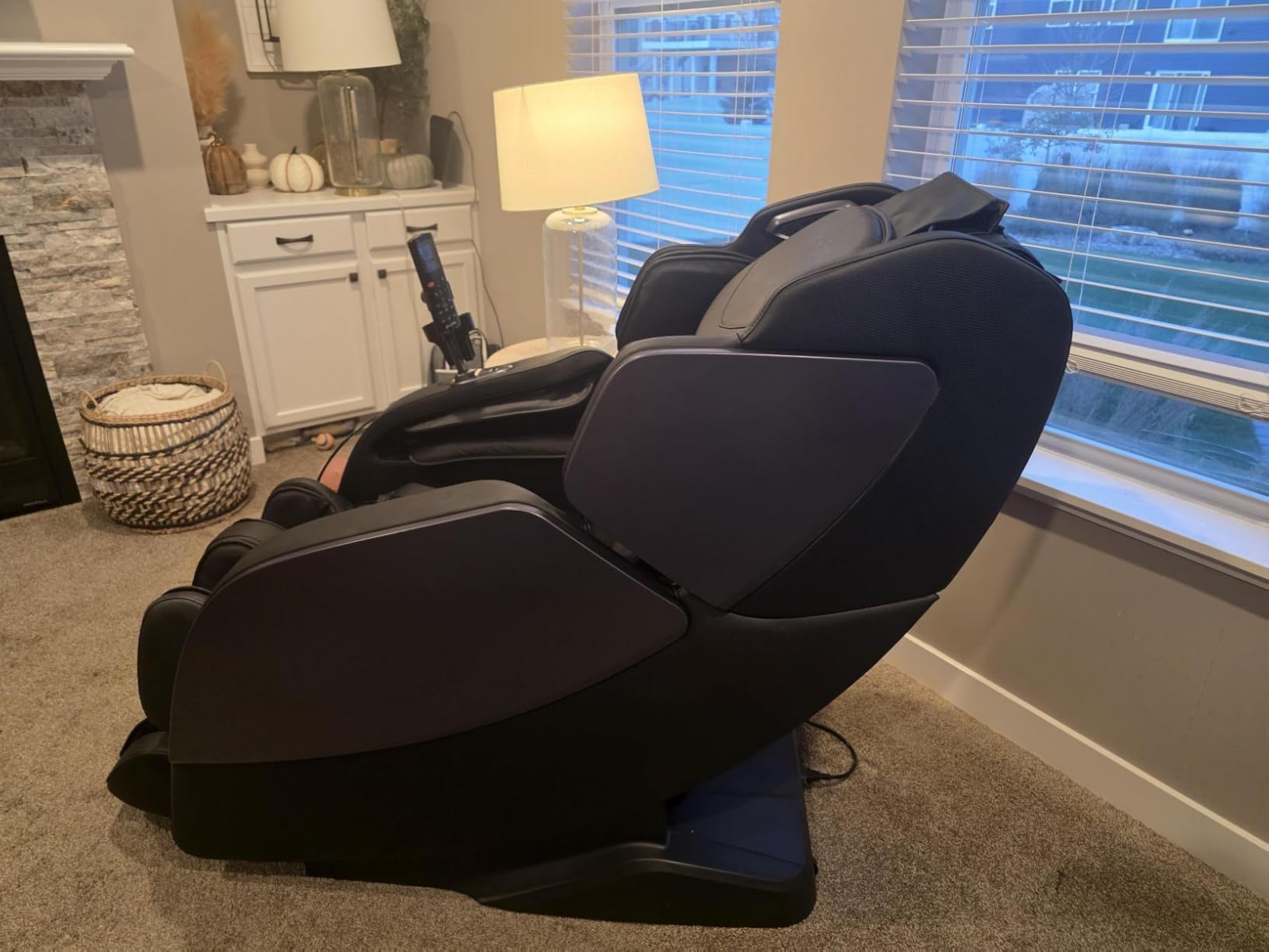 BOB AND BRAD iMaster Pro 4D Full Body Massage Chair - Co-Developed with Physical Therapists, 166 Degree Zero Gravity SL-Track Recliner, Voice Control, Heat, Deep Tissue & Auto-Extend Calf for Tall Users customer photo 1