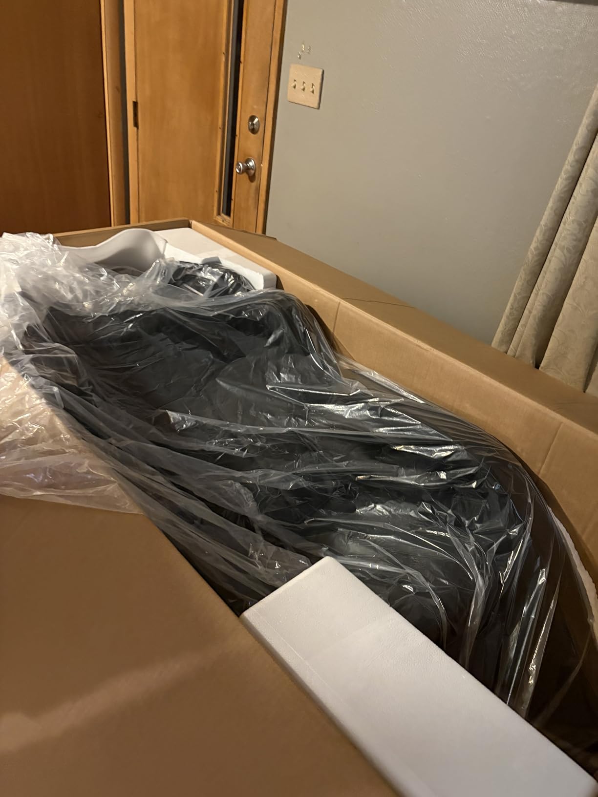 BOB AND BRAD iMaster Pro 4D Full Body Massage Chair, Co-Developed with Physical Therapists, 166° Zero Gravity SL-Track Recliner, Voice Control, Heat, Deep Tissue & Auto-Extend Calf for Tall Users customer photo 7