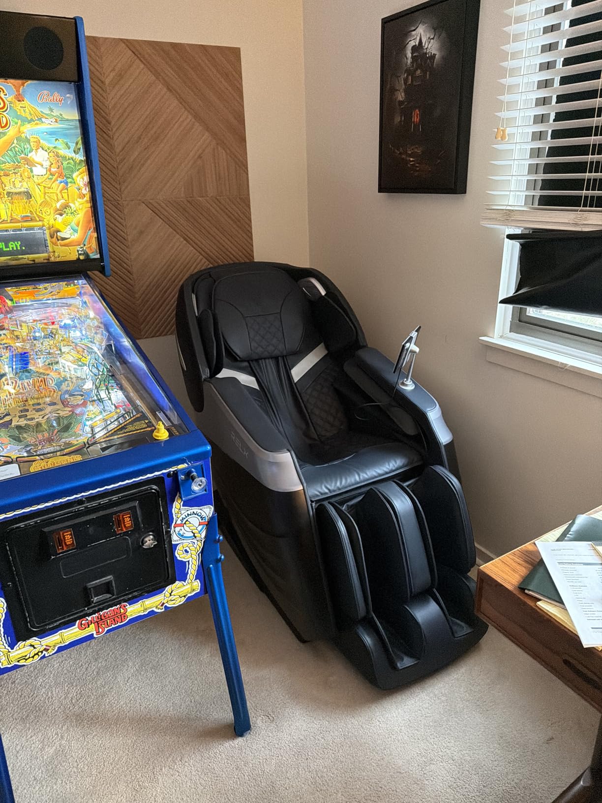 RELX Massage Chair Full Body, 20 Modes Zero Gravity SL-Track Shiatsu Massage Chair Built-in Heat System, Airbag Massage with Body Scan, Deep Yoga Stretch, Calfrest Extension and AI Control (Cream) customer photo 6