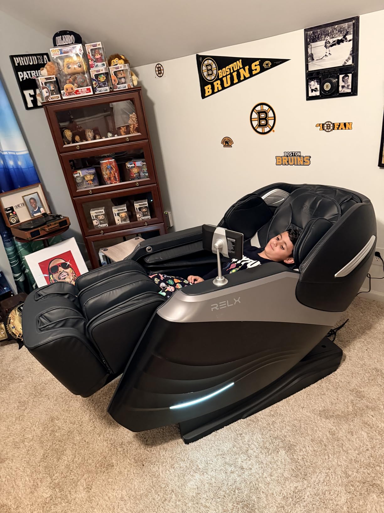 RELX Massage Chair Full Body, 20 Modes Zero Gravity SL-Track Shiatsu Massage Chair Built-in Heat System, Airbag Massage with Body Scan, Deep Yoga Stretch, Calfrest Extension and AI Control (Cream) customer photo 8