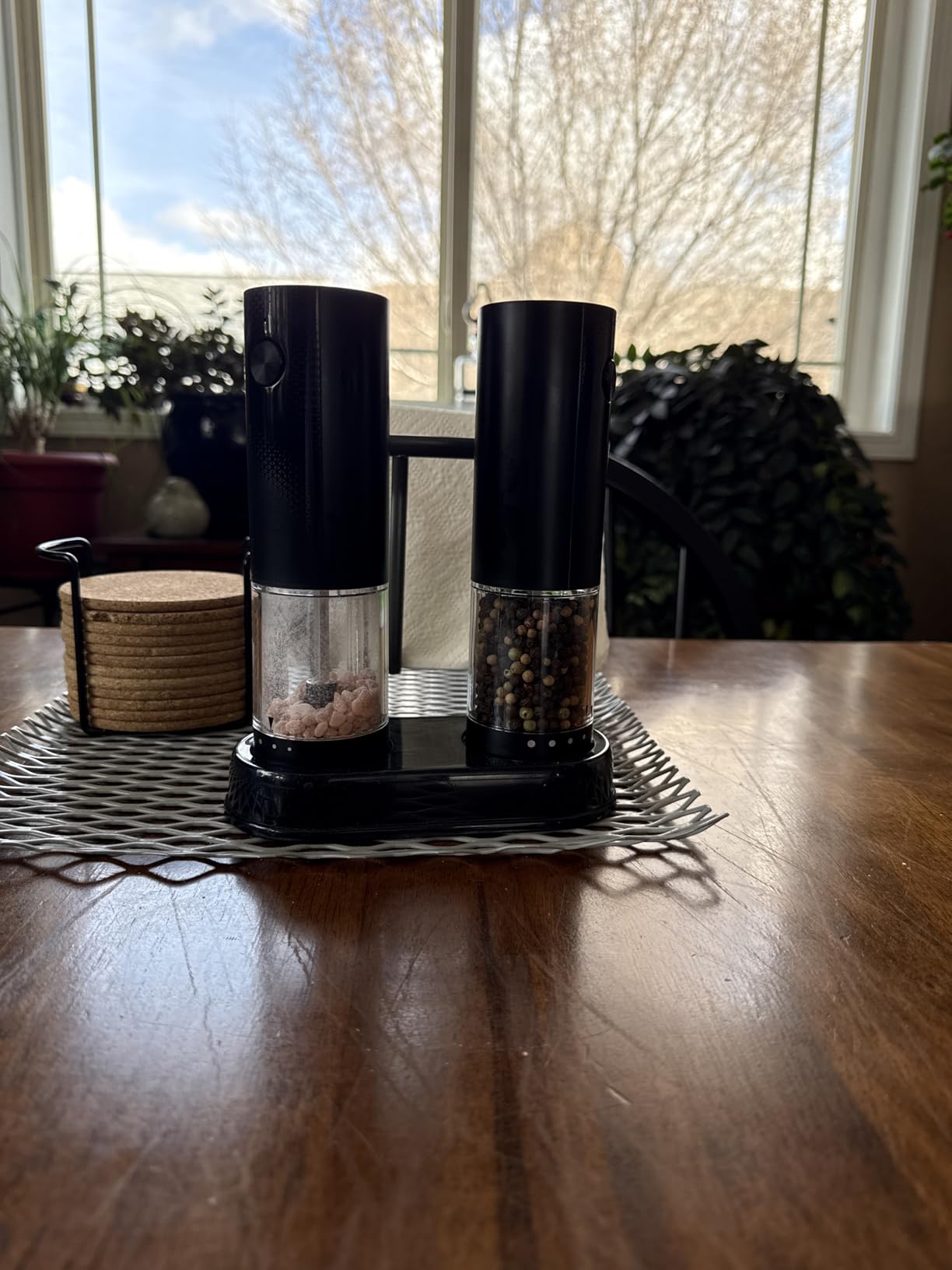 Electric Salt and Pepper Grinder Set - Rechargeable Automatic Salt and Pepper Shakers, Kitchen Appliances with External Adjustable Coarseness, Larger Hopper for Cooking, Home Gifts(2 Pack,Black/Black) customer photo 1