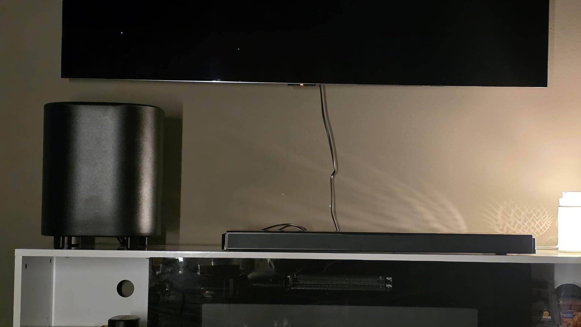 JBL Bar 700MK2-7.1 Channel soundbar System with Detachable Speakers and Dolby Atmos, 780W max Output Power and a 10