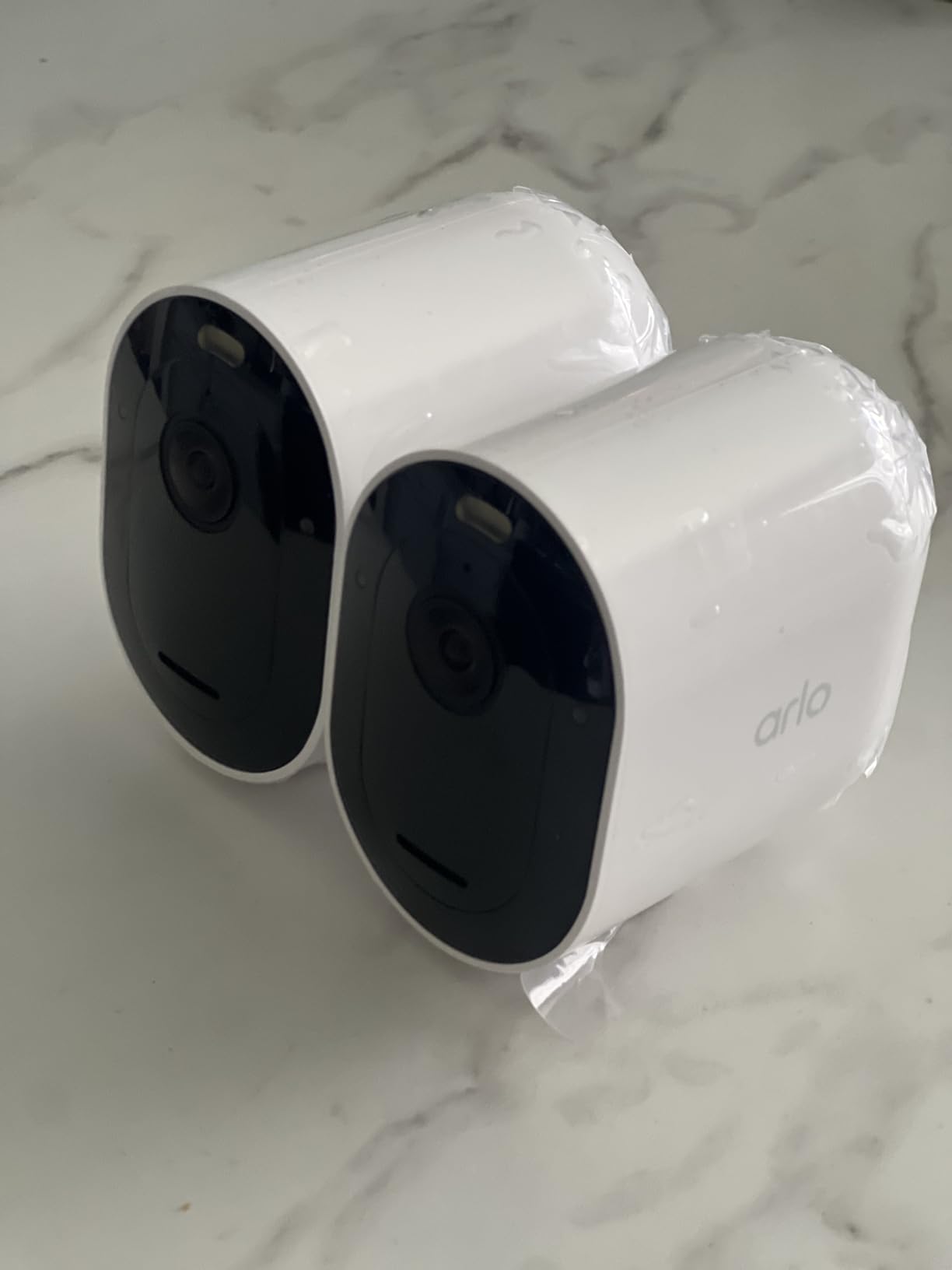 Pro Security Camera 2K HDR (6th Gen, 2025 Release) - Wireless Outdoor Camera, Rechargeable Removeable Battery, Emergency Response, 1-Month Trial of Secure Plan, 4 Cam, White, Motion Alert customer photo 2