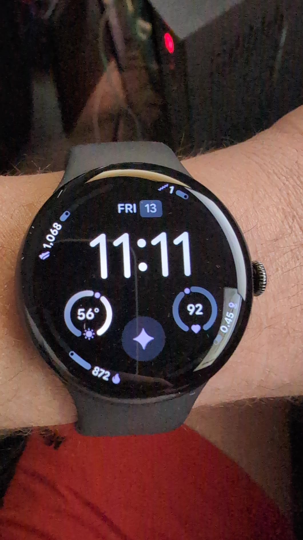 Google Pixel Watch 4 (41mm) - Android Smartwatch with Heart Rate and Sleep Tracking, 30-Hour Battery, Fitness Tracking, Google AI, Matte Black Aluminum Case, Obsidian Active Band, Wi-Fi customer photo 1