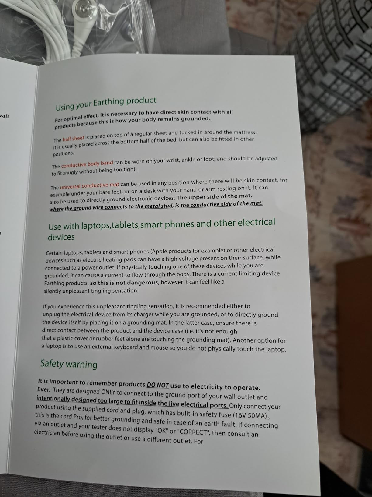 Grounding Sheets King, 15% Silver Fiber, 85% GOTS Certified Organic Cotton,400 Thread Count,Cooling, Soft, Deep Pocket Fitted Earthing Sheet with, Cord, Adopter and Continuity Tester. customer photo 1