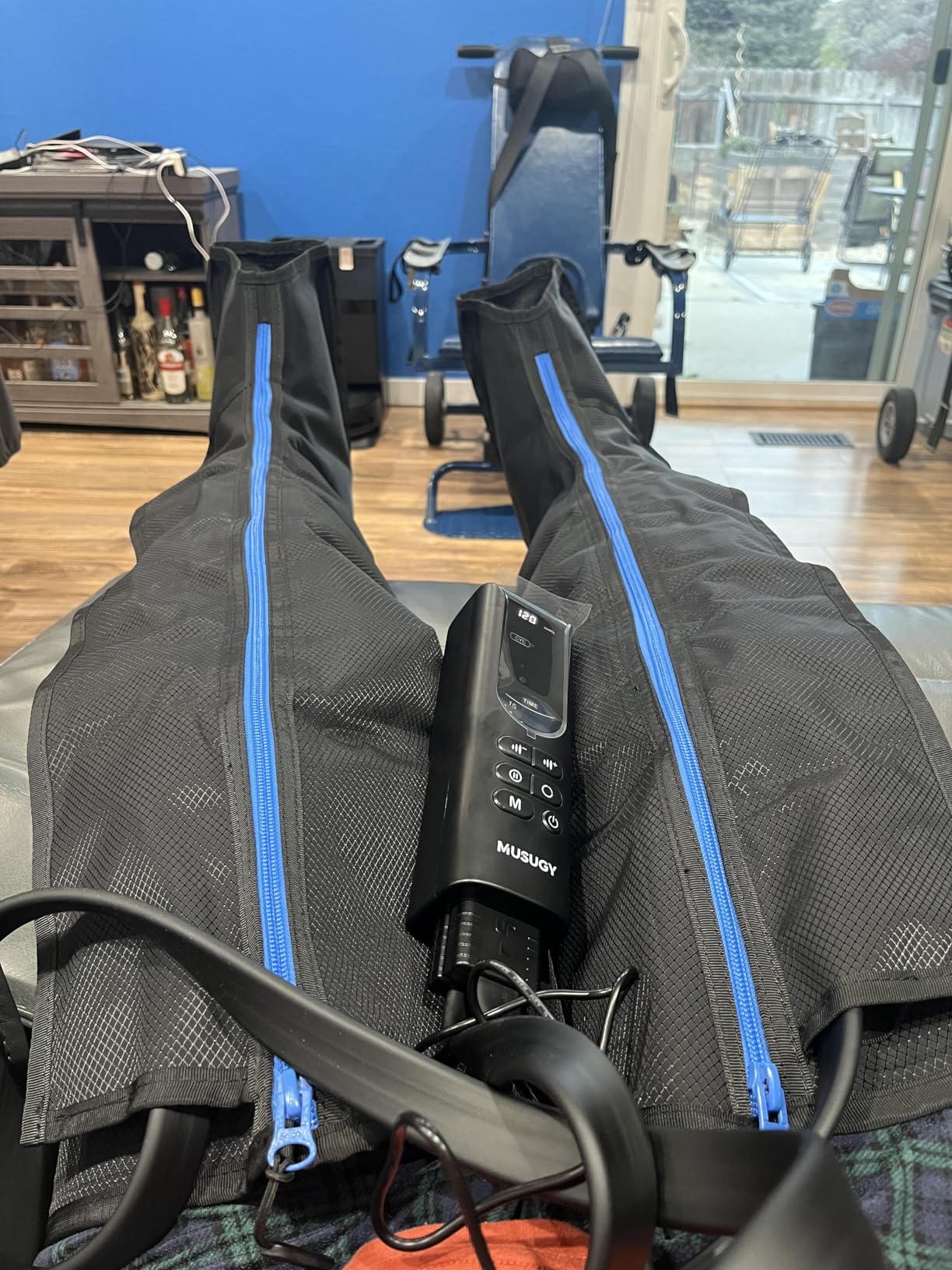 Sequential Air Compression Recovery System : Professional Full Leg Compression Boots for Circulation & Fast Recovery, Leg Recovery Boots for Muscle Relaxation - for Athletes, Runners, Gym customer photo 2