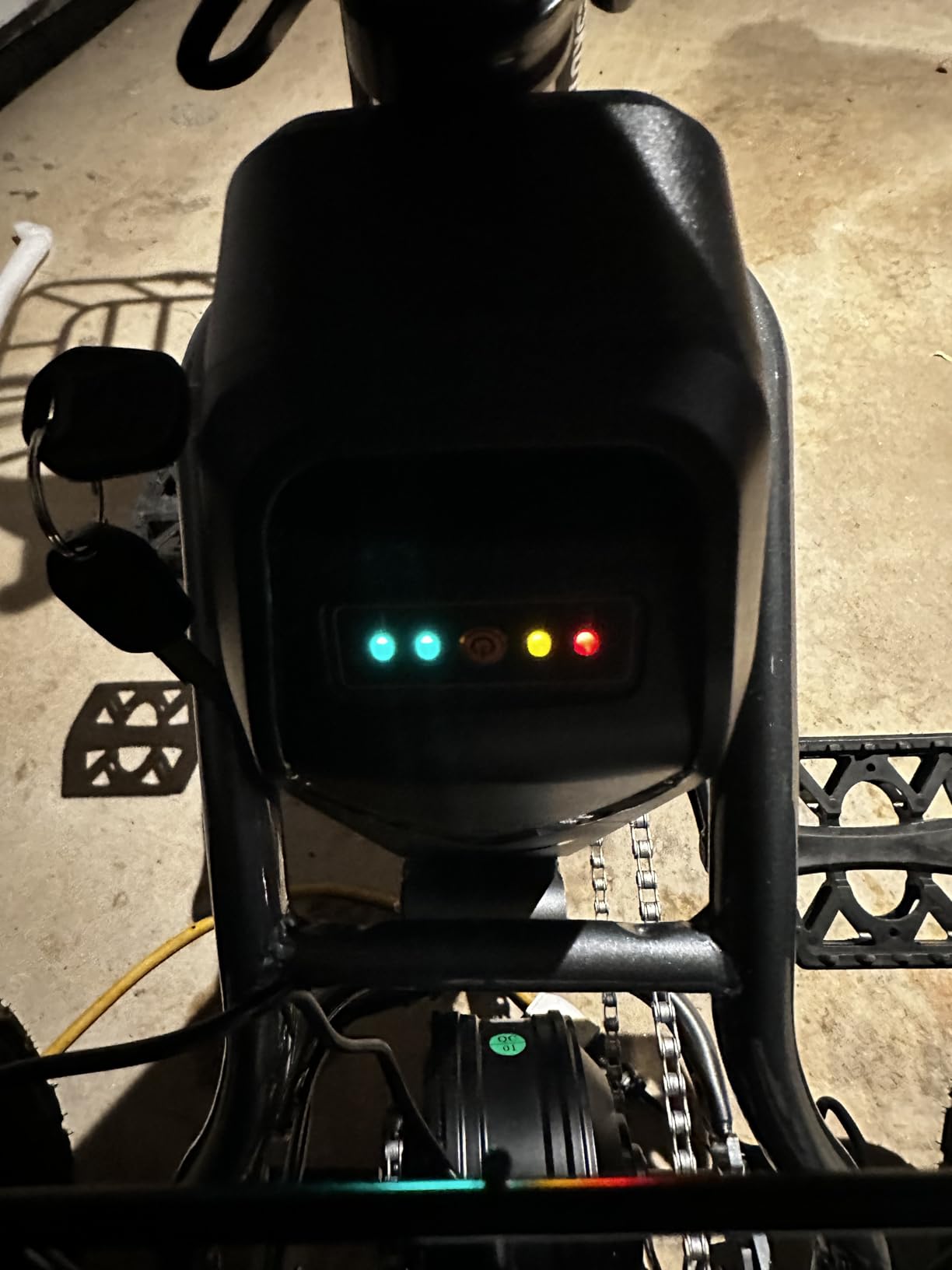 T300 Adults Electric Trike Bike, 1200W Peak Motor & 624Wh Removable Battery,18x3.0 Fat Tire Foldable 3-Wheel E-Bike with Step-Thru Design, Up to 65 Miles, Gift for Parents customer photo 2