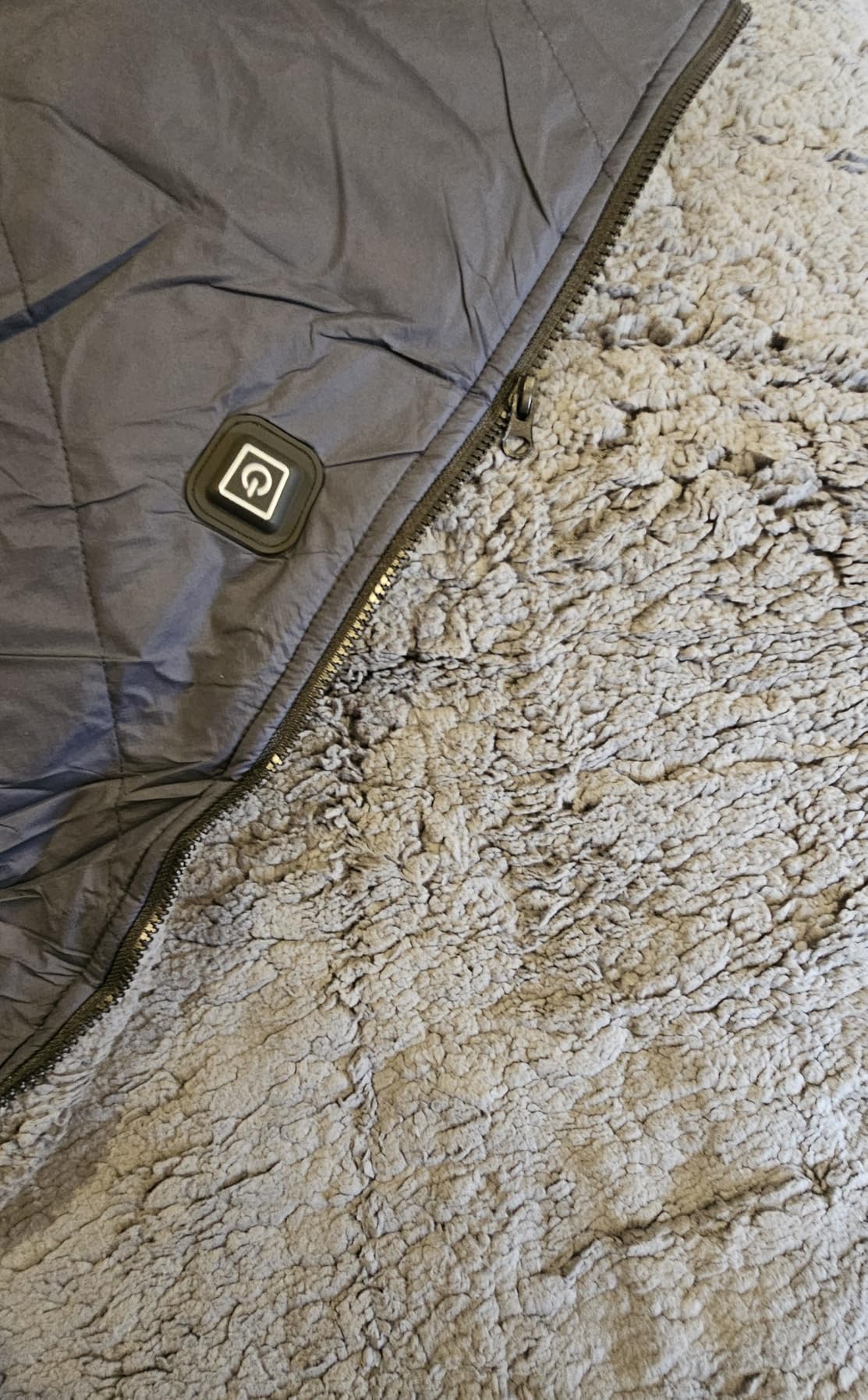 Ourea 12V Battery Operated Heated Blanket Cordless Electric Blanket with 20000mAh Power Bank Portable Heated Throw for Outdoor Camping Car Stadium Travel Home Sherpa Fleece Grey customer photo 2