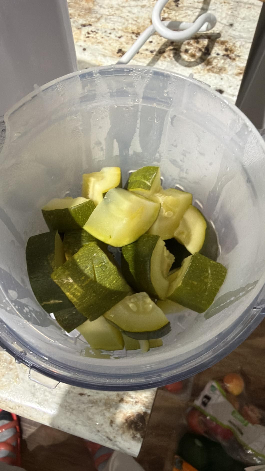 Bear Baby Food Maker with 18.5oz Dual-Layer Steam Baskets, OneStep Baby Food Processor Steamer Puree Blender Grinder Mills, Auto Cooking Grinding & Sterili-zing for Healthy Homemade Baby Food customer photo 1