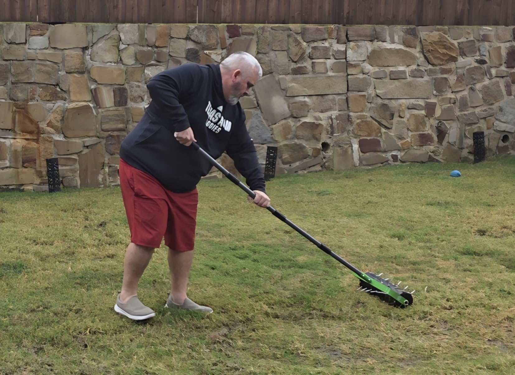 GrdnCare Rolling Lawn Aerator Tool, Heavy-Duty Manual Aerator Lawn Tool - 42 Spike Aerator Lawn Tool with 71