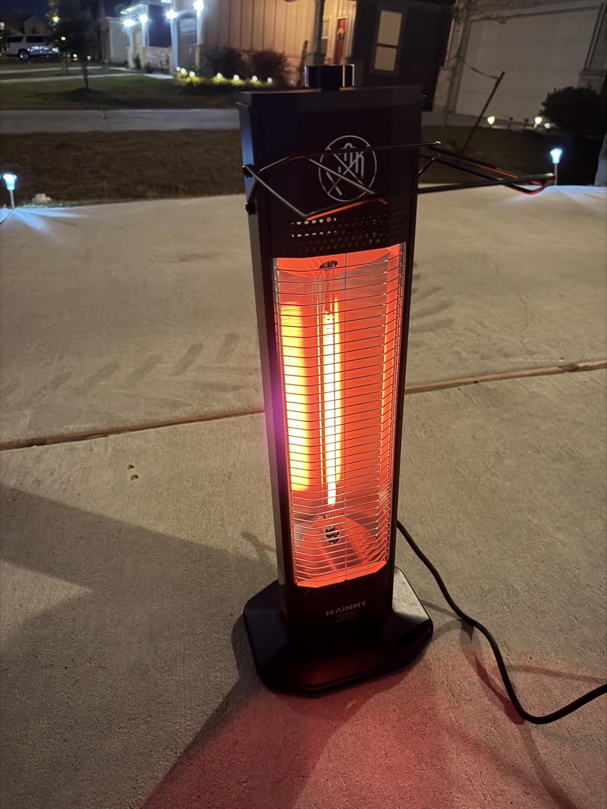 Outdoor Electric Patio Heater, 27-inch Infrared Tower Heater with 1200W Instant Heating, IPX5 Waterproof, Tip-Over & Overheat Protection, Space Heater for Patio Garage Workshop Indoor & Outdoor Use customer photo 2