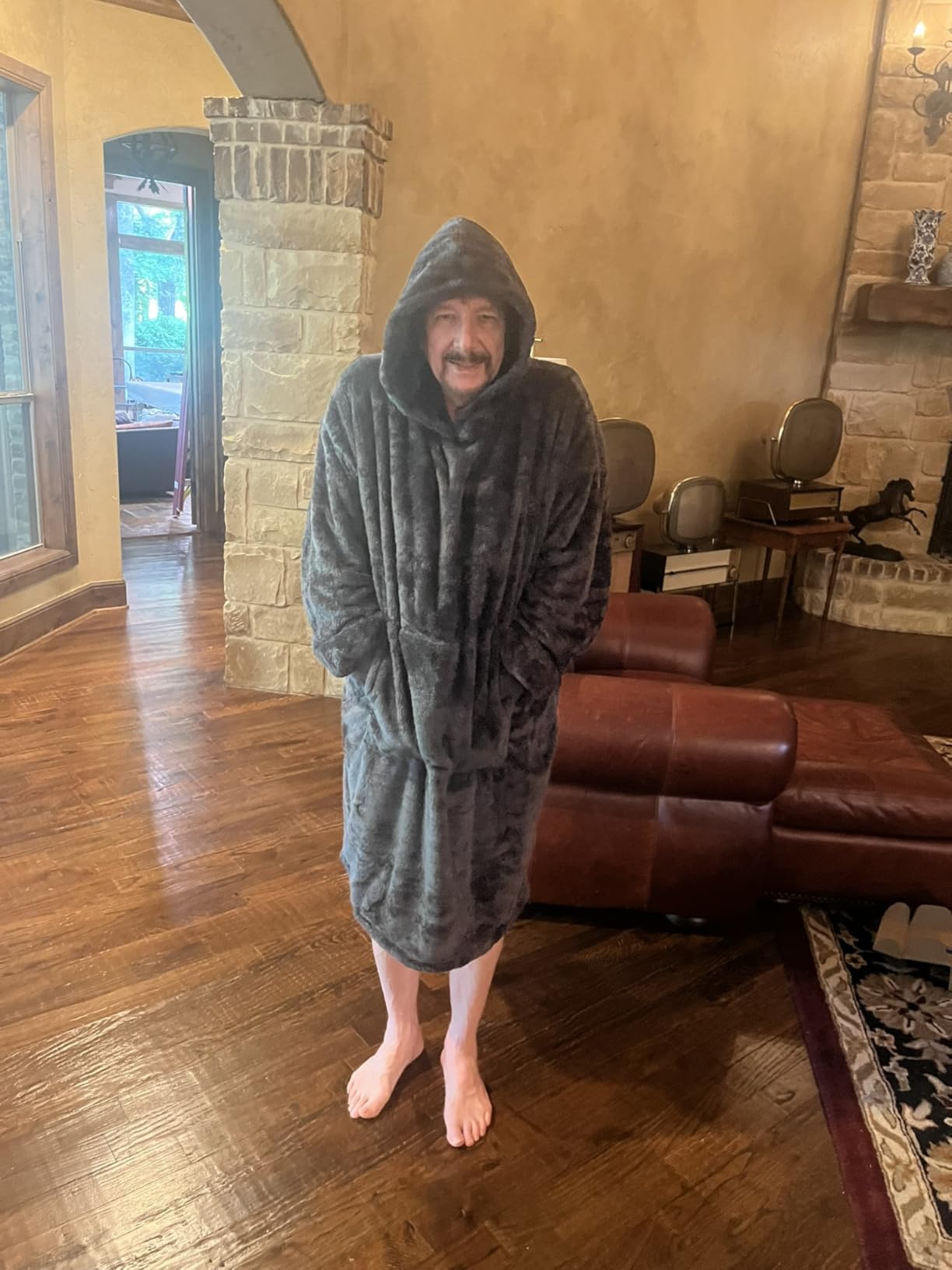 12V Heated Blankets Battery Operated, Cordless Heating Blanket Wearable Shawl, Portable Electric Wrap Poncho Blanket Hoodie, 15000mah Sherpa Heated Throw Blanket 3 Heat sets for Car, Indoor, Camping, Picnic customer photo 2