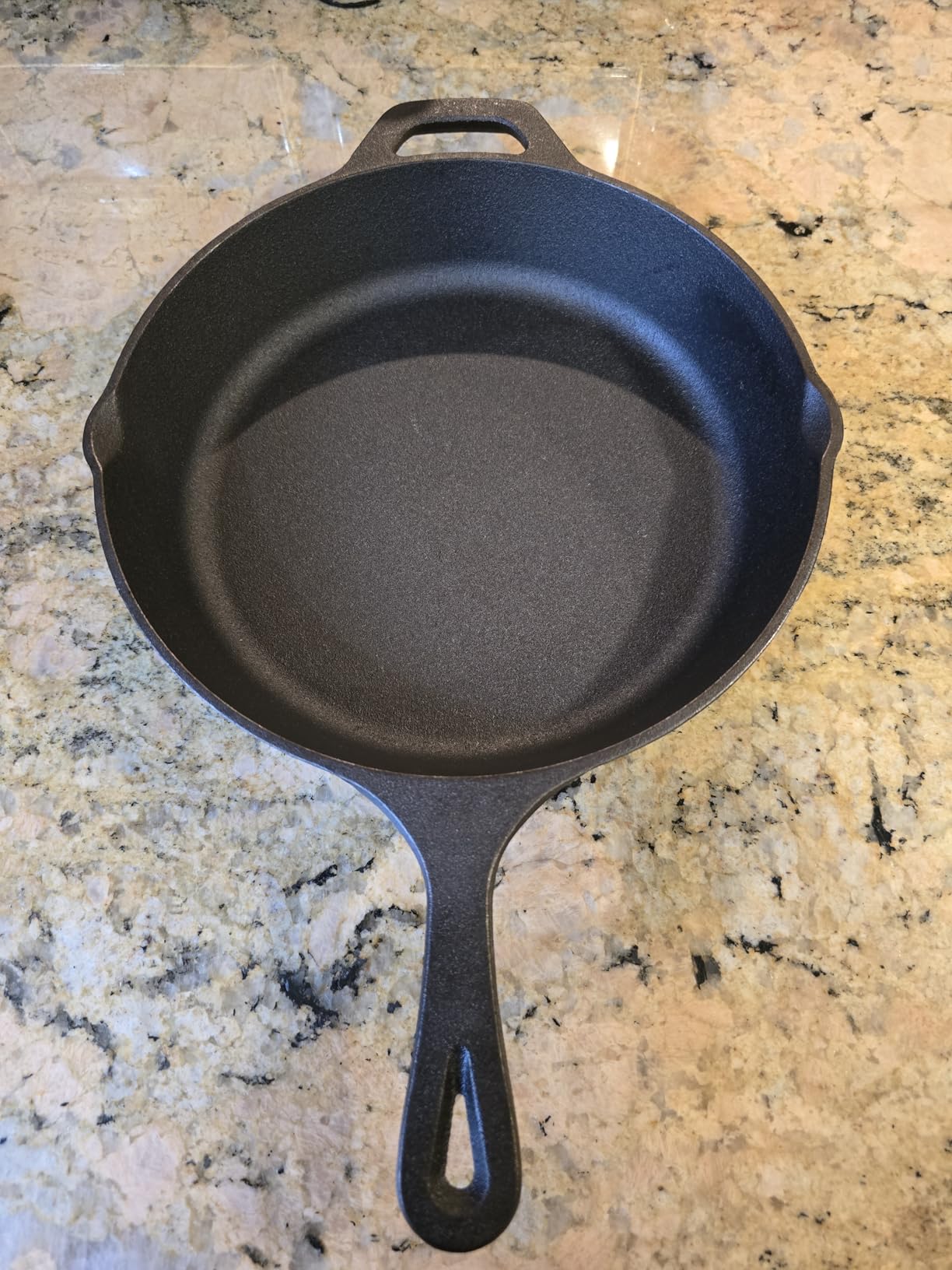 EWFEN Cast Iron Skillet 3-Piece Set, Heavy-Duty Professional Restaurant Chef Quality Pre-Seasoned Pan Cookware Set, 6