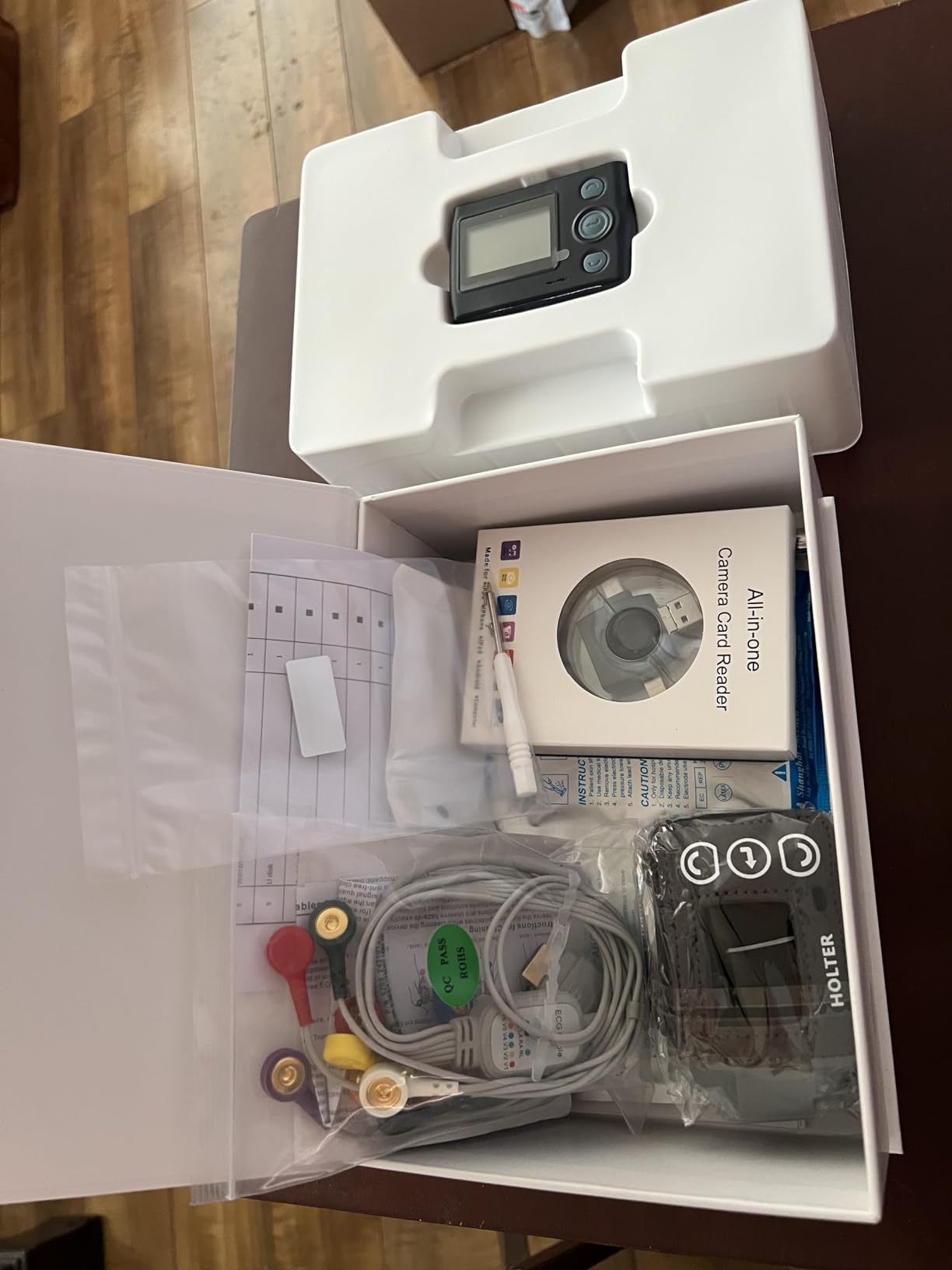 Portable 12-Lead Heart Monitor with AI Analysis for Home Use, 24 Hours Recording, Stand-Alone Machine with LCD Screen, Software Compatible with Mac & Windows, TH12 customer photo 1