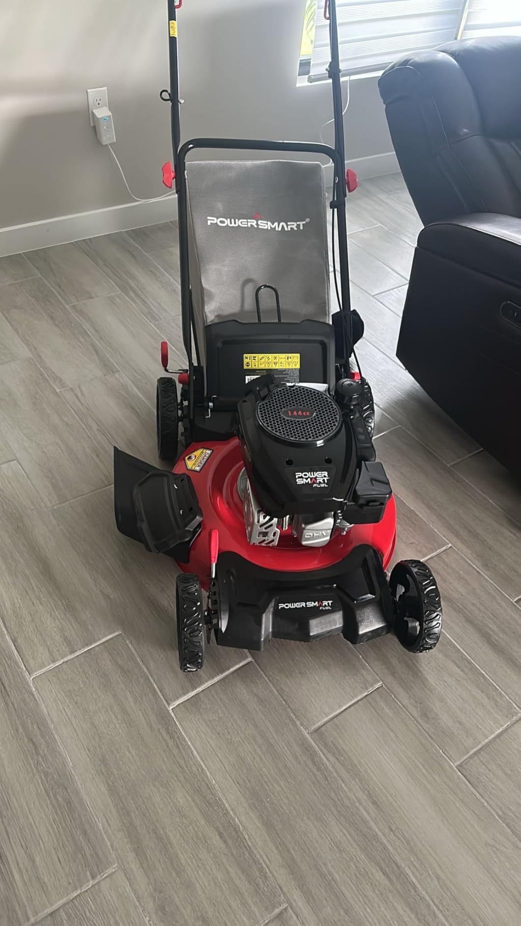 PowerSmart 21-Inch 144cc Gas Push Lawn Mower & 16-Inch 25.4cc String Trimmer/Edger with 10-Inch Brush Cutter for Grass Cutting customer photo 1