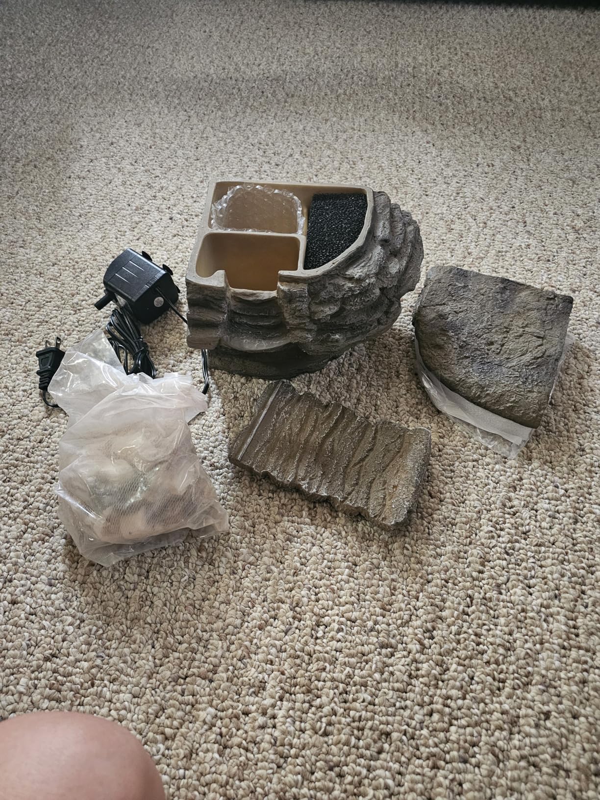 MIXJOY 130GPH Turtle Tank Filter, Ultra-Quiet Turtle Filter with Turtle Basking Platform, Detachable Bridge for Climbing&Diving, Adjustable Flow, Multi-Layer Filtration, Filter for Turtle Tank, Decor customer photo 1