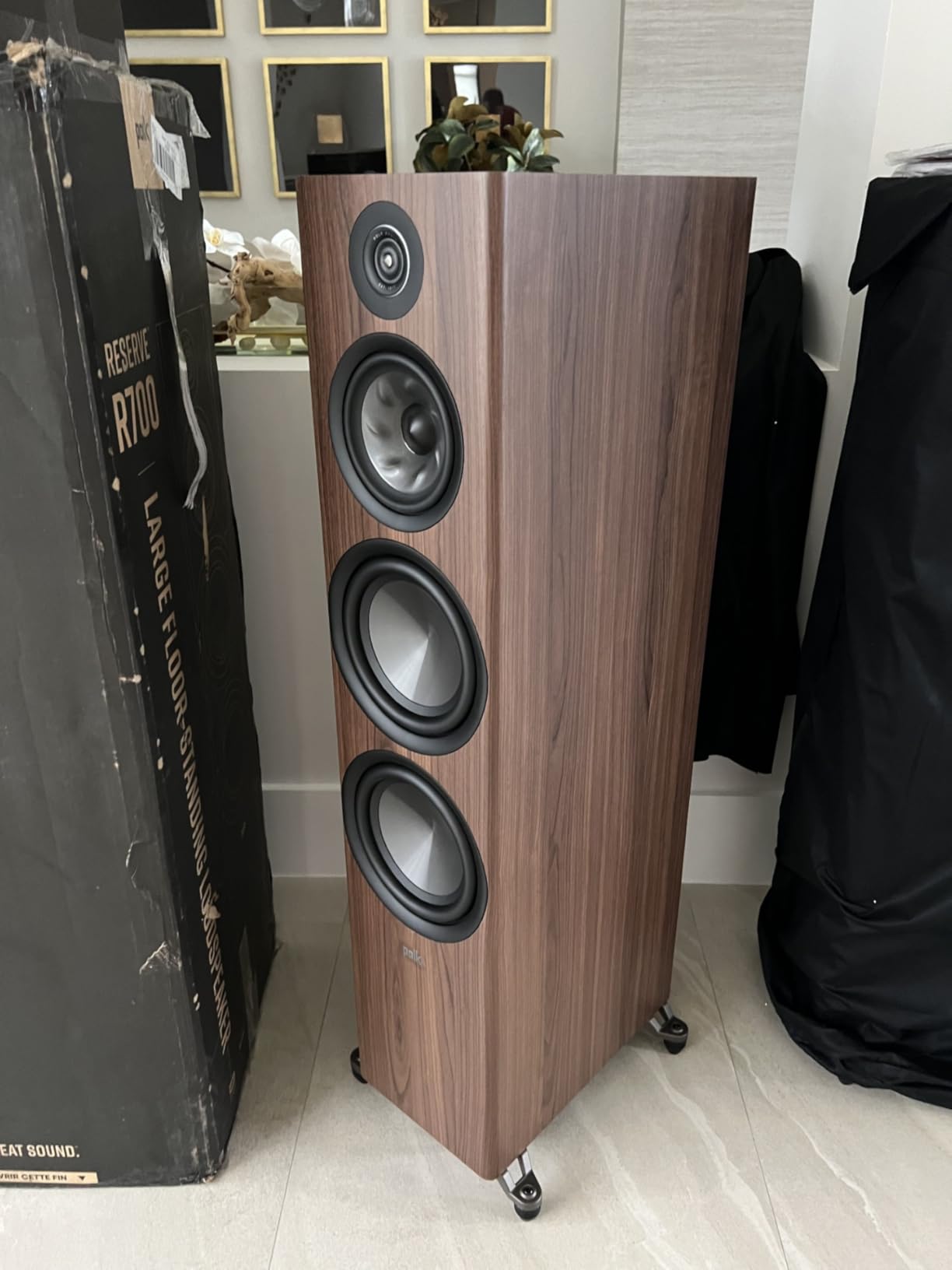 Polk Audio Reserve R700 Flagship Floorstanding Loudspeakers - Pair (Brown) customer photo 2