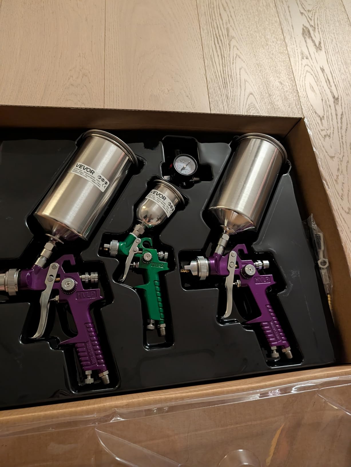 VEVOR Air Texture Spray Gun, 1.45 Gallon Air Hopper Spray Gun, Professional Drywall Texture Painting Sprayer with 3 Nozzles (3.5mm, 6mm, 8mm) for Popcorn, Knockdown, Orange Peel Textures customer photo 2