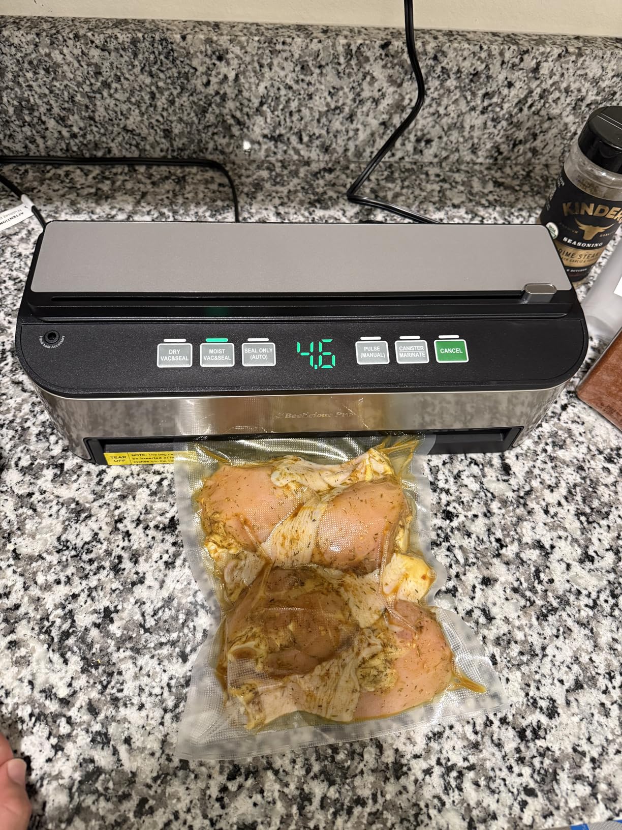 PressFree TRUE-Auto Vacuum Sealer Machine, Beelicious 85KPA Fully Automatic 8-IN-1 Food Sealer with Bags Storage, Build-in Cutter, Moist Mode and Air Suction Hose |Sous Vide | Digital Countdown customer photo 2