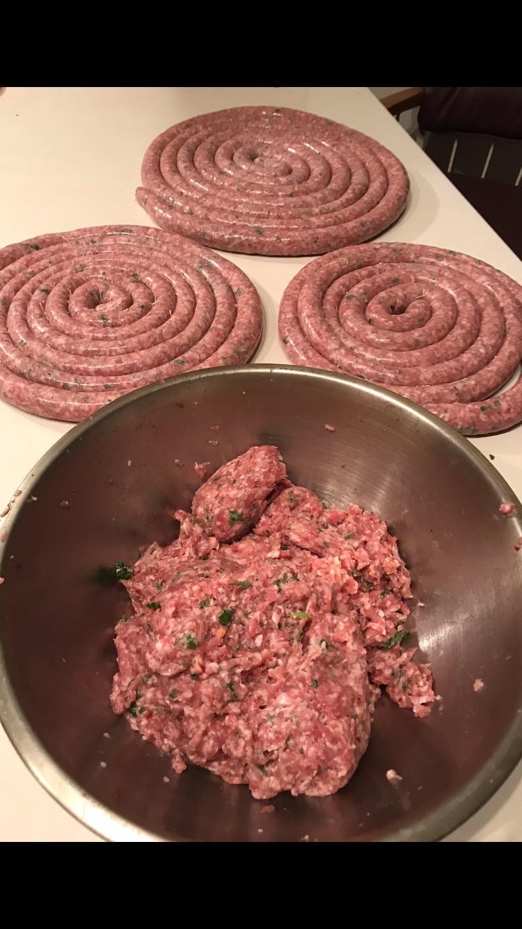 ROVSUN 7LBS/3L Manual Sausage Stuffer, Two Speed Stainless Steel Vertical Sausage Maker, Meat Filling Machine with 5 Stuffing Tubes for Commercial and Home customer photo 1