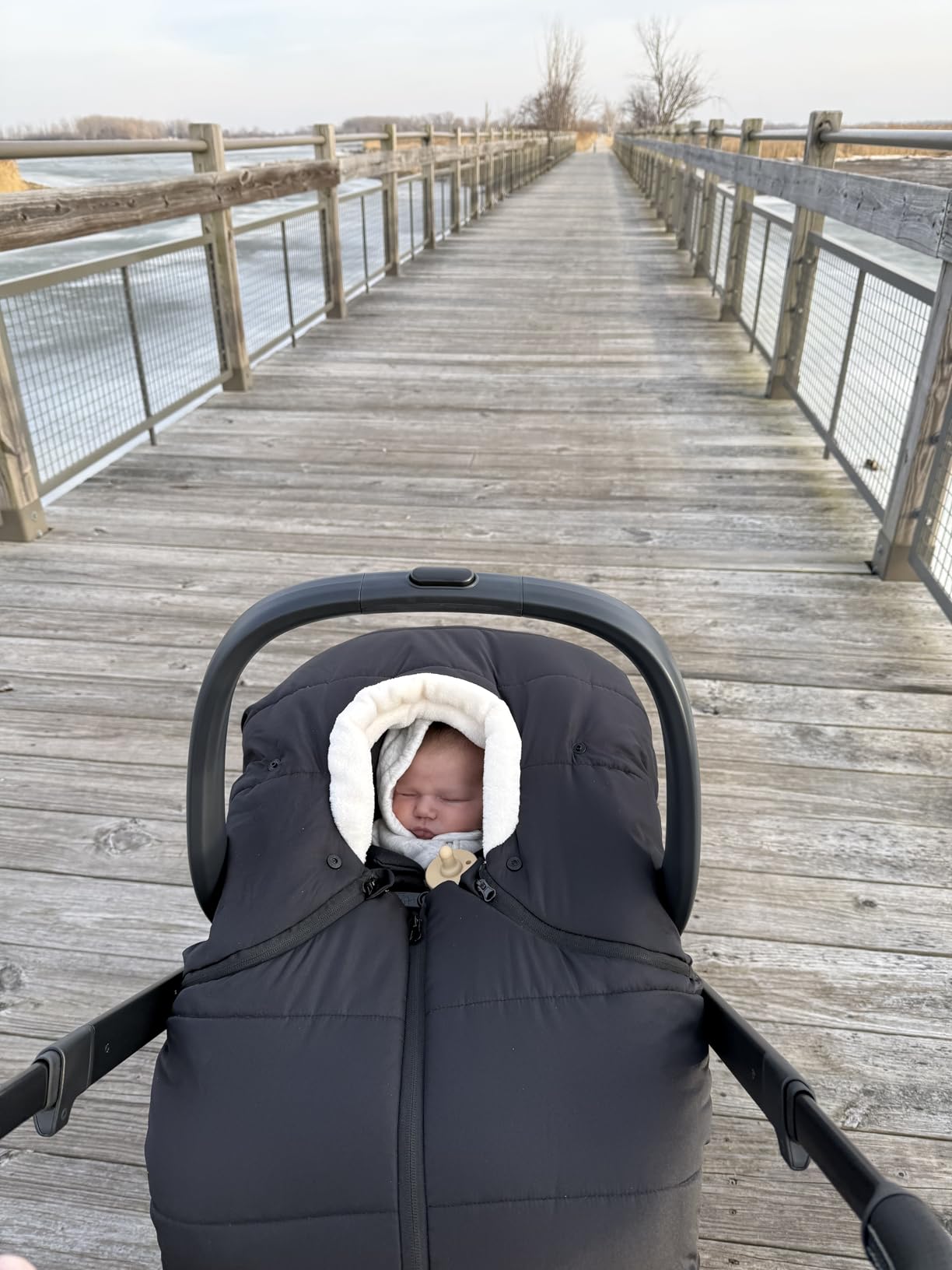 UPPAbaby Vista V3 Convertible Single-to-Double Stroller for Baby & Toddler, 30+ Configurations, Car Seat Compatible, All-Wheel Suspension, XL Basket - Julian (Dusty Blue Mélange/Carbon Frame) customer photo 1