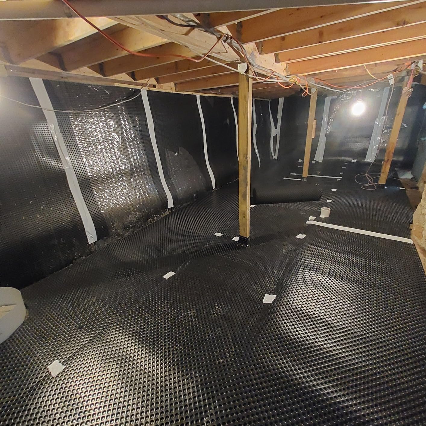 DRICORE Certiguard Premium Underlayment (80 sq.ft) with Moisture Barrier for Engineered Hardwood, Laminate & Vinyl Plank Flooring with Click Lock System 5 mm or Greater - Sound Reducing customer photo 1