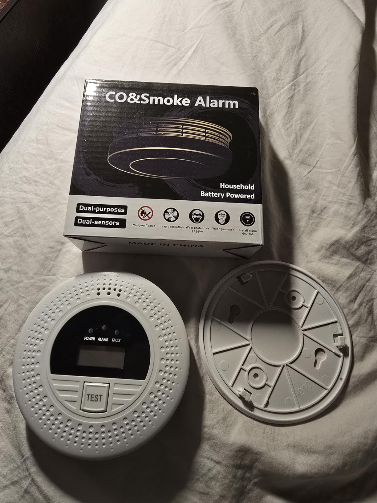 WiFi Smoke and CO Detector 3-Pack | Smart APP Alert & Real-Time LCD Display 85dB Loud Alarm, Phone Notifications, Easy Install, Battery Powered for Bedroom/Kitchen/Living Room customer photo 1