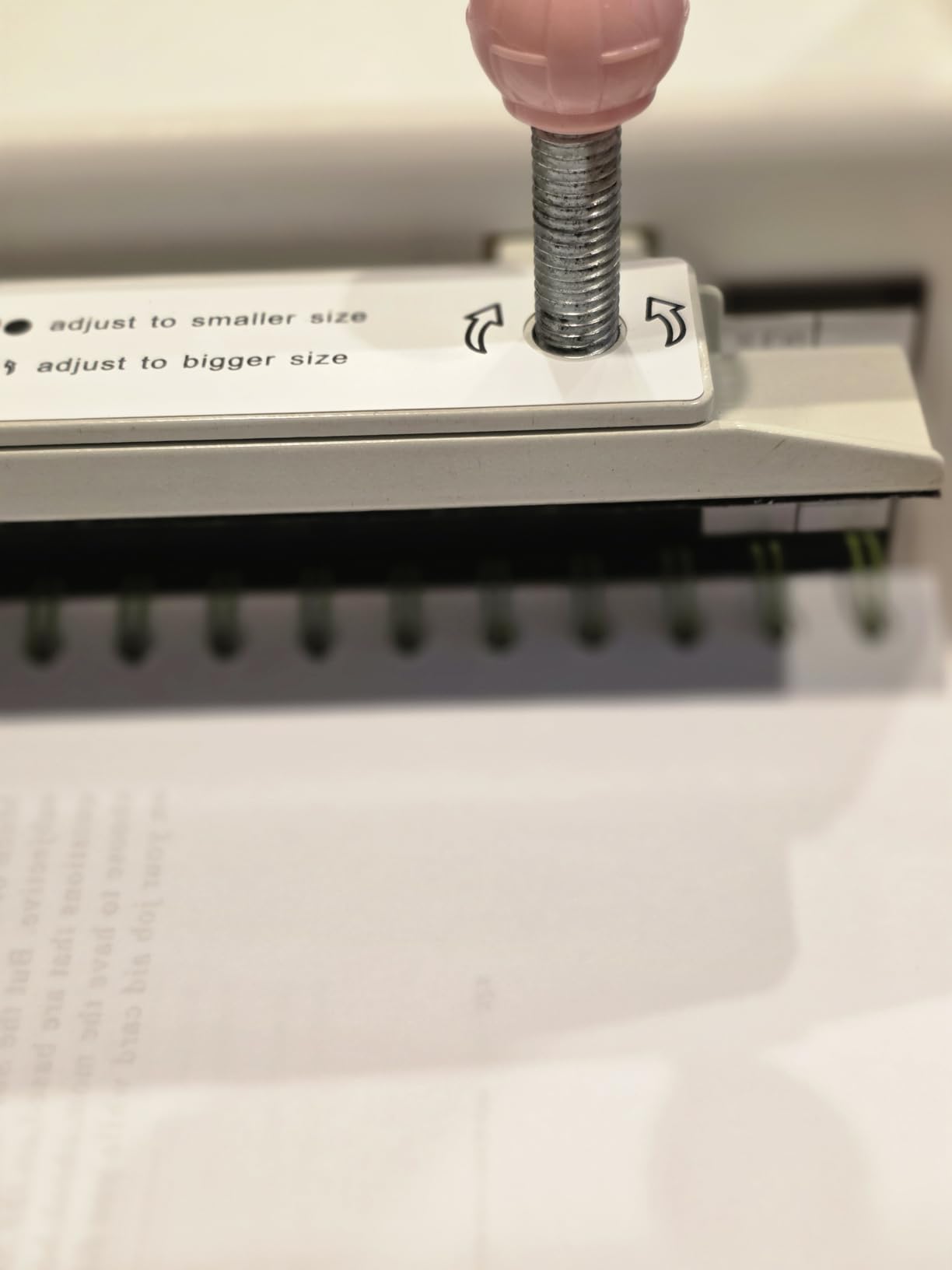 Cinch Book Binding Machine with Slide Ruler Compatible with Wire or Spiral Coils, Make Professional Thick Books,Notebooks,Calendars and More customer photo 1