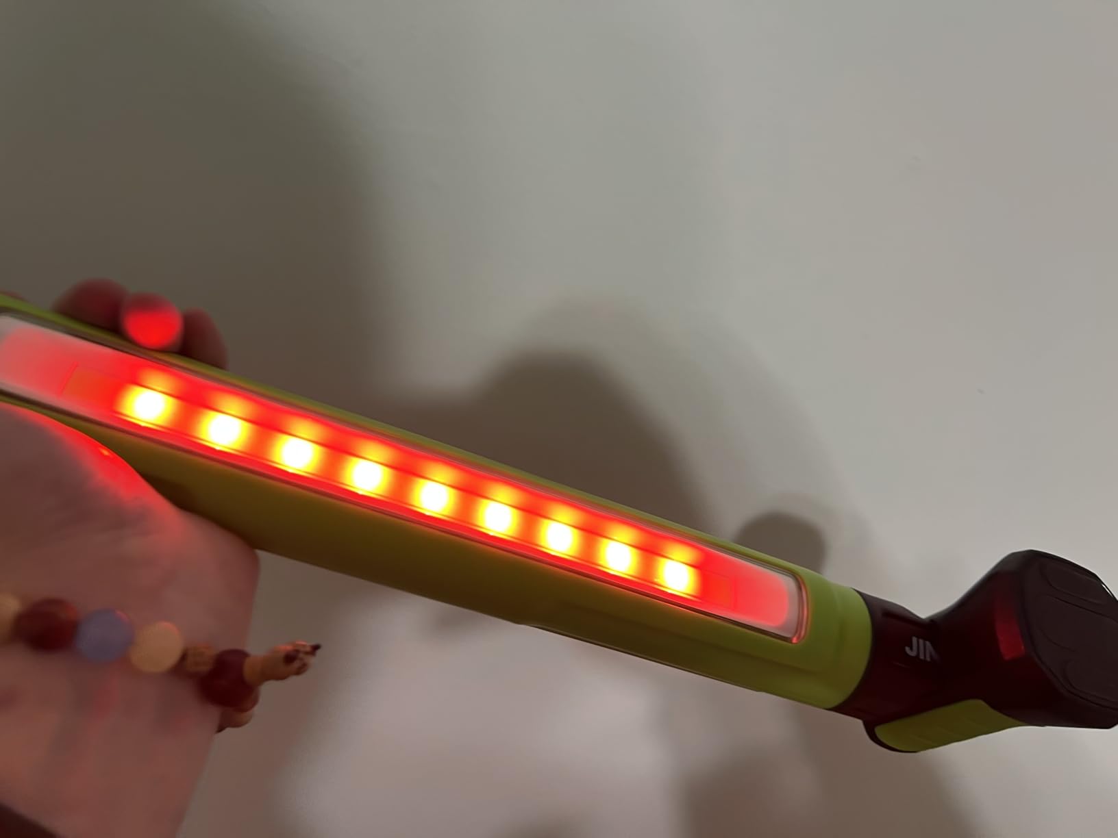 Magnetic Work Light - 3000LM Rechargeable LED Work Light Bar, 5200mAh Under Hood Mechanic Light for Garage, Workshop, Vehicle Inspection (1 Pack Green) customer photo 1