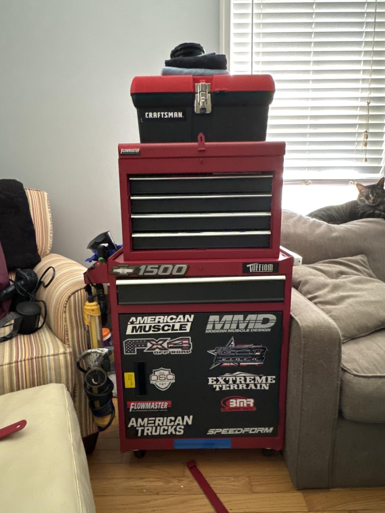 TUFFIOM 8-Drawer Rolling Tool Chest, Wheeled Tool Storage Cabinet w/Detachable Top, Drawers & Side Hooks, Mechanic Tool Organizer Box for Garage Warehouse Repair Shop customer photo 2