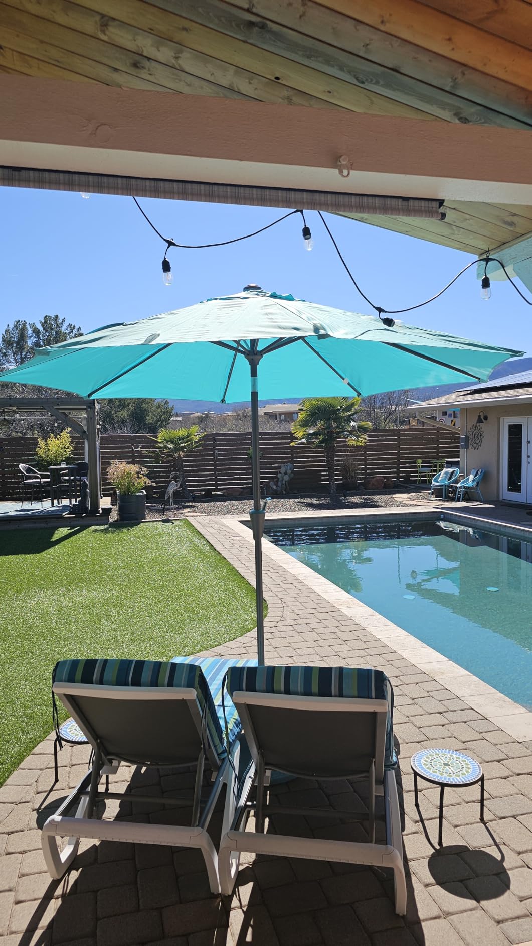 MEWAY 9ft Patio Umbrella Outdoor Table Umbrellas with Push Button Tilt and Crank, Market Umbrella 8 Sturdy Ribs for Deck, Garden, Pool and Backyard, Navy customer photo 1