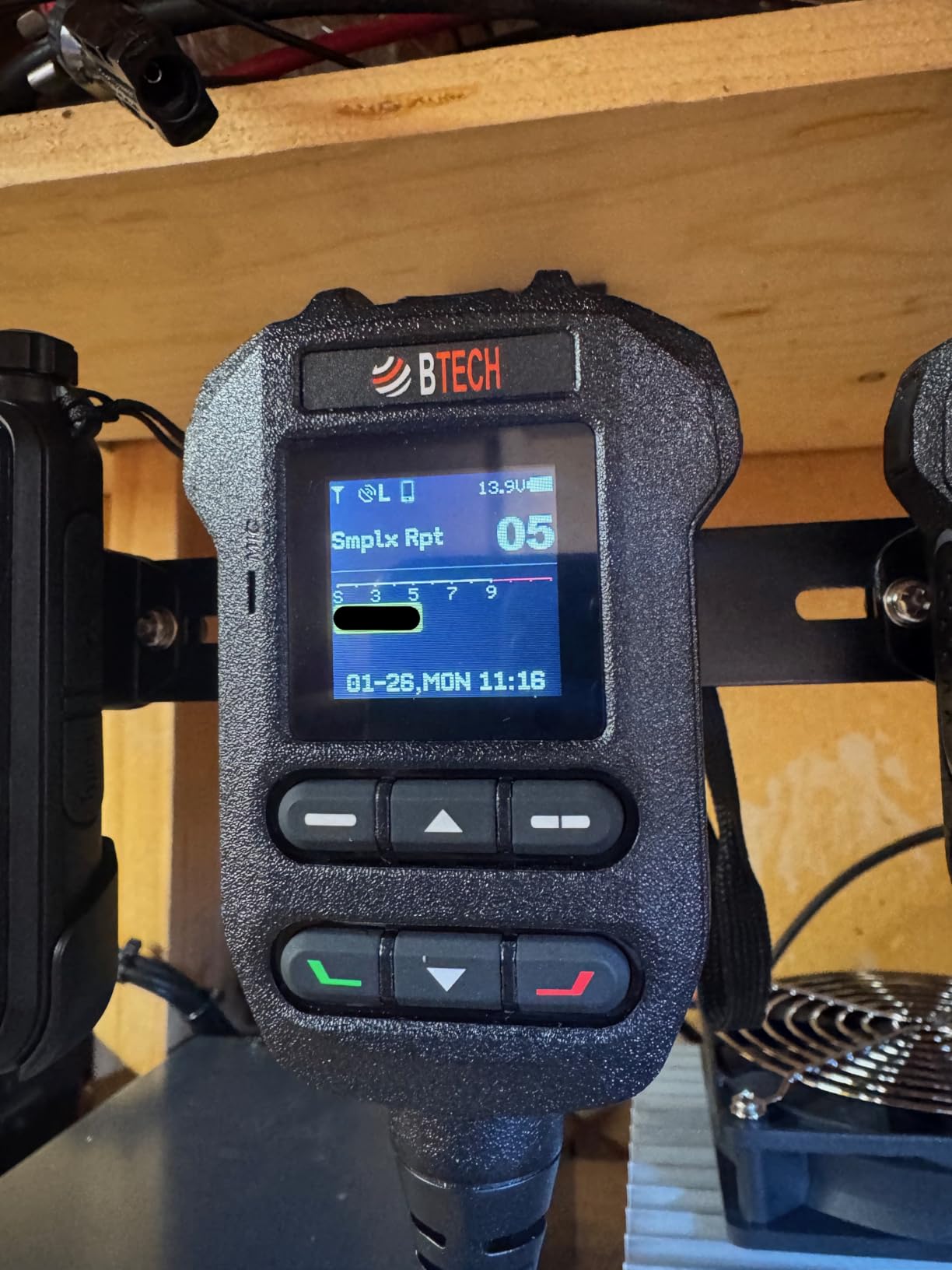 BTECH UV-50PRO 50W Dual Band Mobile Ham Radio - VHF/UHF Amateur Transceiver with APRS, GPS, Bluetooth App Programming, AI Noise Reduction & Satellite Tracking customer photo 1