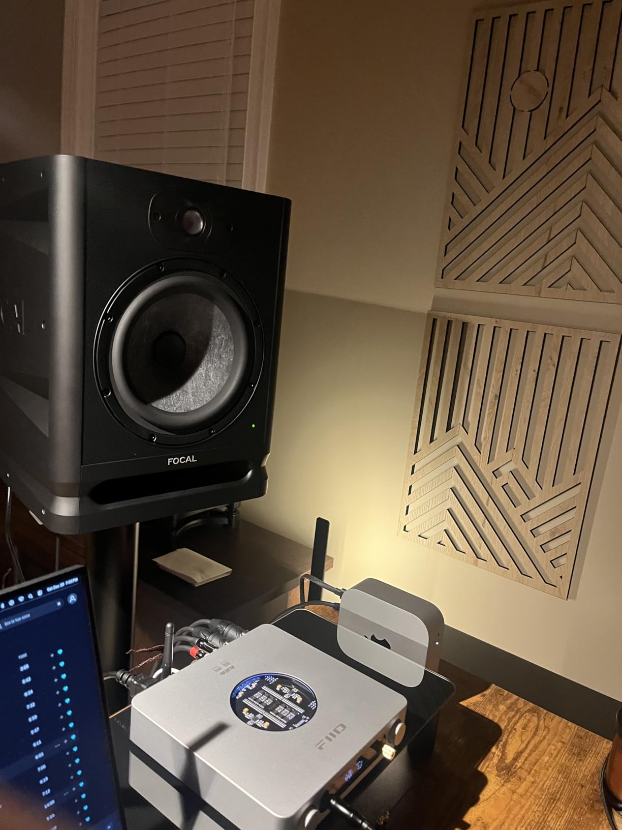 FiiO K13 R2R Desktop DAC & Headphone Amp, High-Fidelity 24Bit R2R DAC, Powerful 2400mW Output, LDAC Bluetooth Streaming, Dual Power Supply, 10-Band PEQ, Balanced XLR & RCA Audio Output (Black) customer photo 1