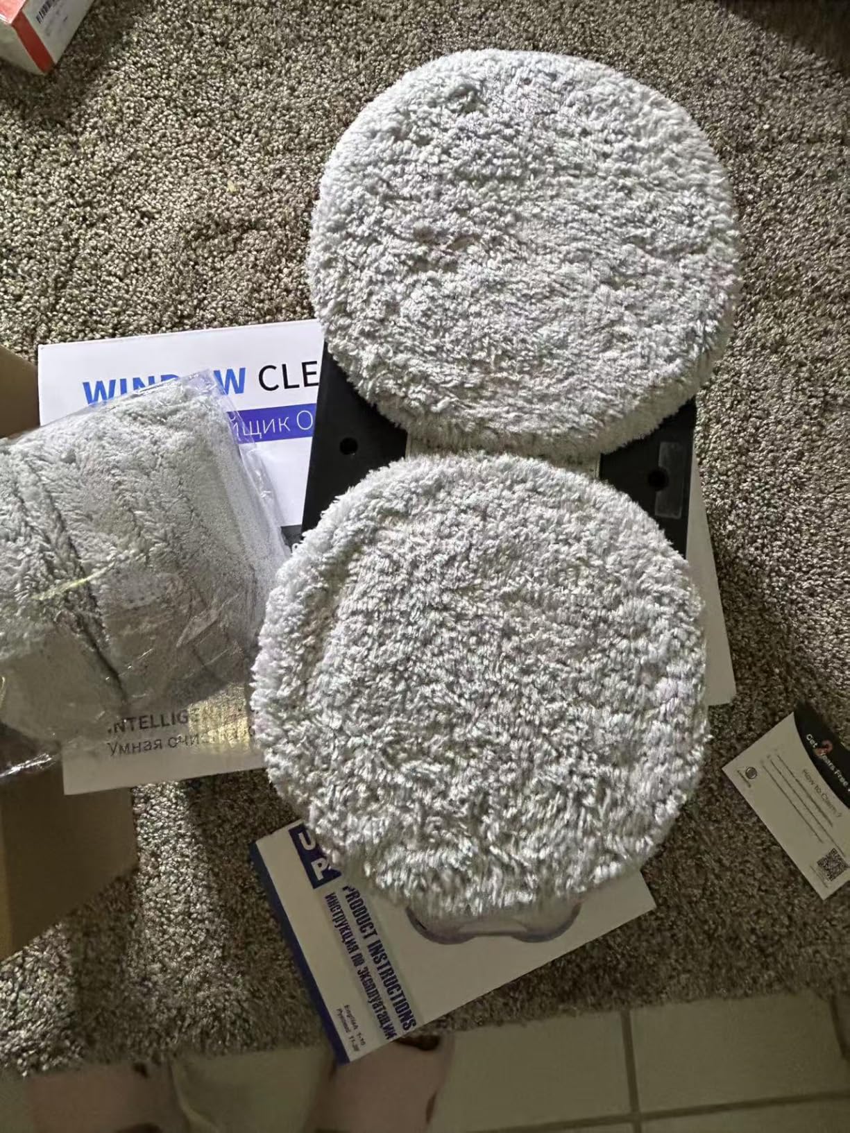 Automatic Window Cleaning Robot, Window Cleaner Robot Auto Dual Spray, 2026 Model Robot Limpia Vidrios AI Path Planning, 3000Pa Suction, Remote Control, Edge Detection for Streak-Free Glass - SS1 customer photo 2