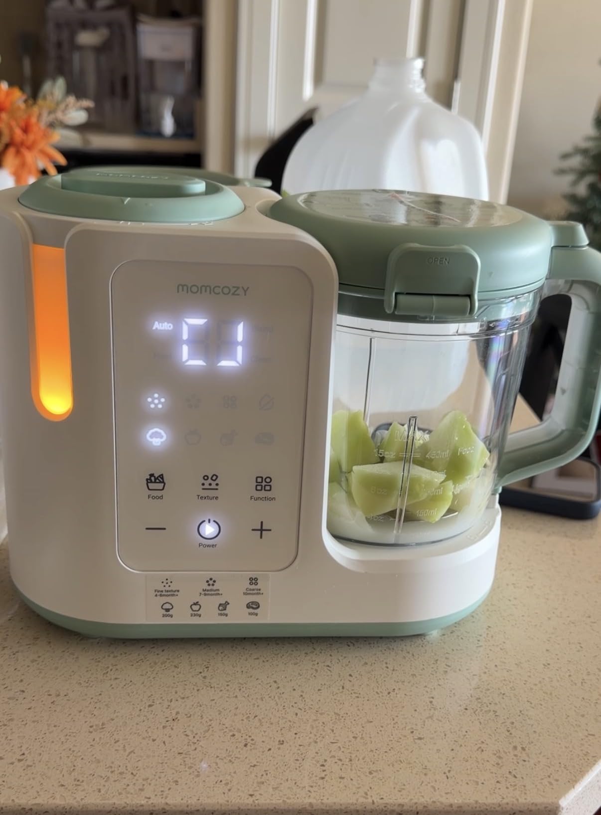 Momcozy AutoMeal Baby Food Maker - One-Step Auto Steam & Blend Food Processor, 15oz Large Cup & 6-Blade Design, Self-Cleaning, Auto 3-Stage Texture Settings for Effortless Homemade Baby Puree customer photo 1