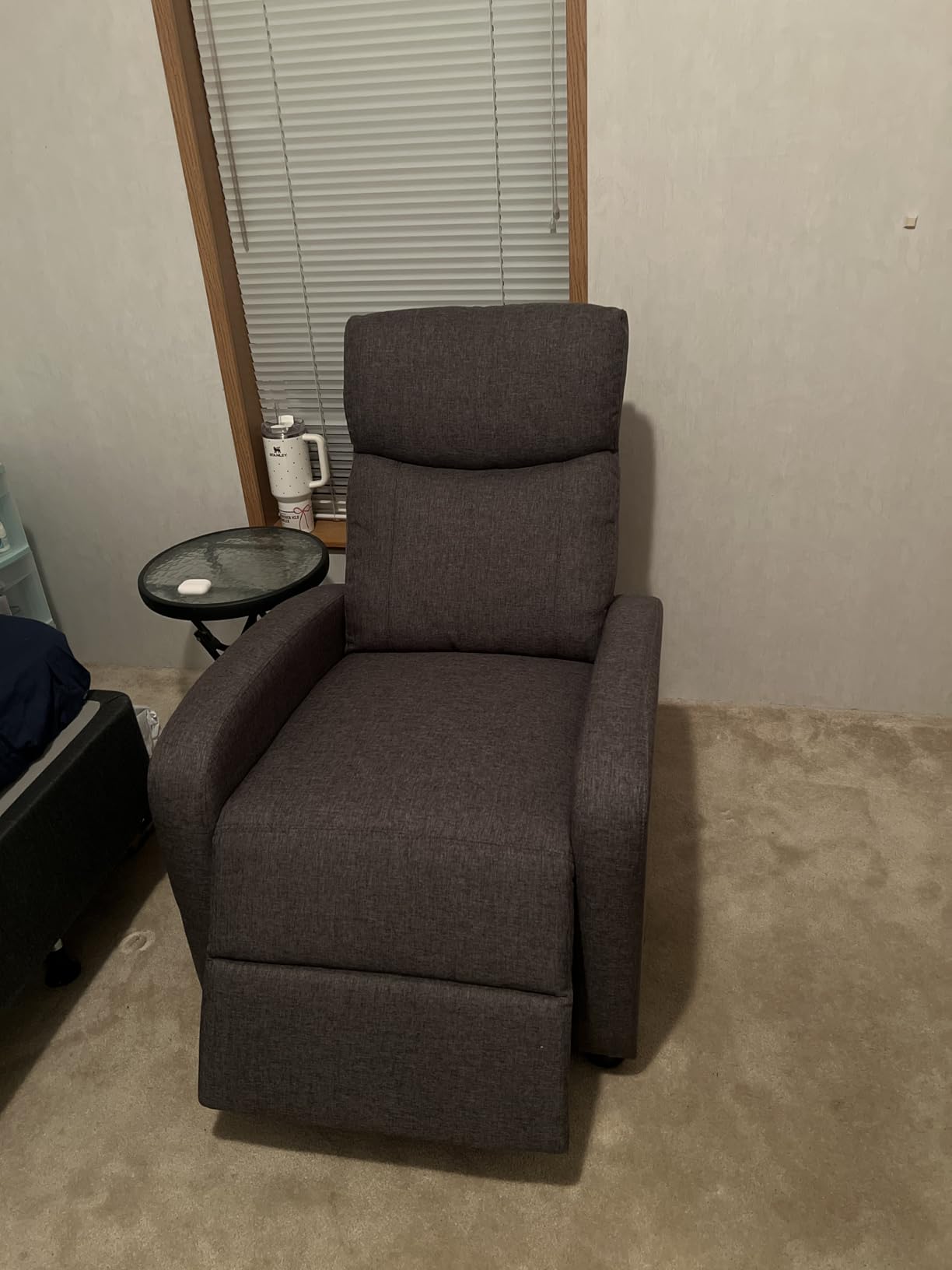 Sweetcrispy Power Lift Recliner Chair with Vibration Massage and Heat for Adults, Ergonomic Overstuffed Breathable Fabric Reclining Chair with Side Pockets, Remote Control, Living Room, Bedroom, Brown customer photo 2