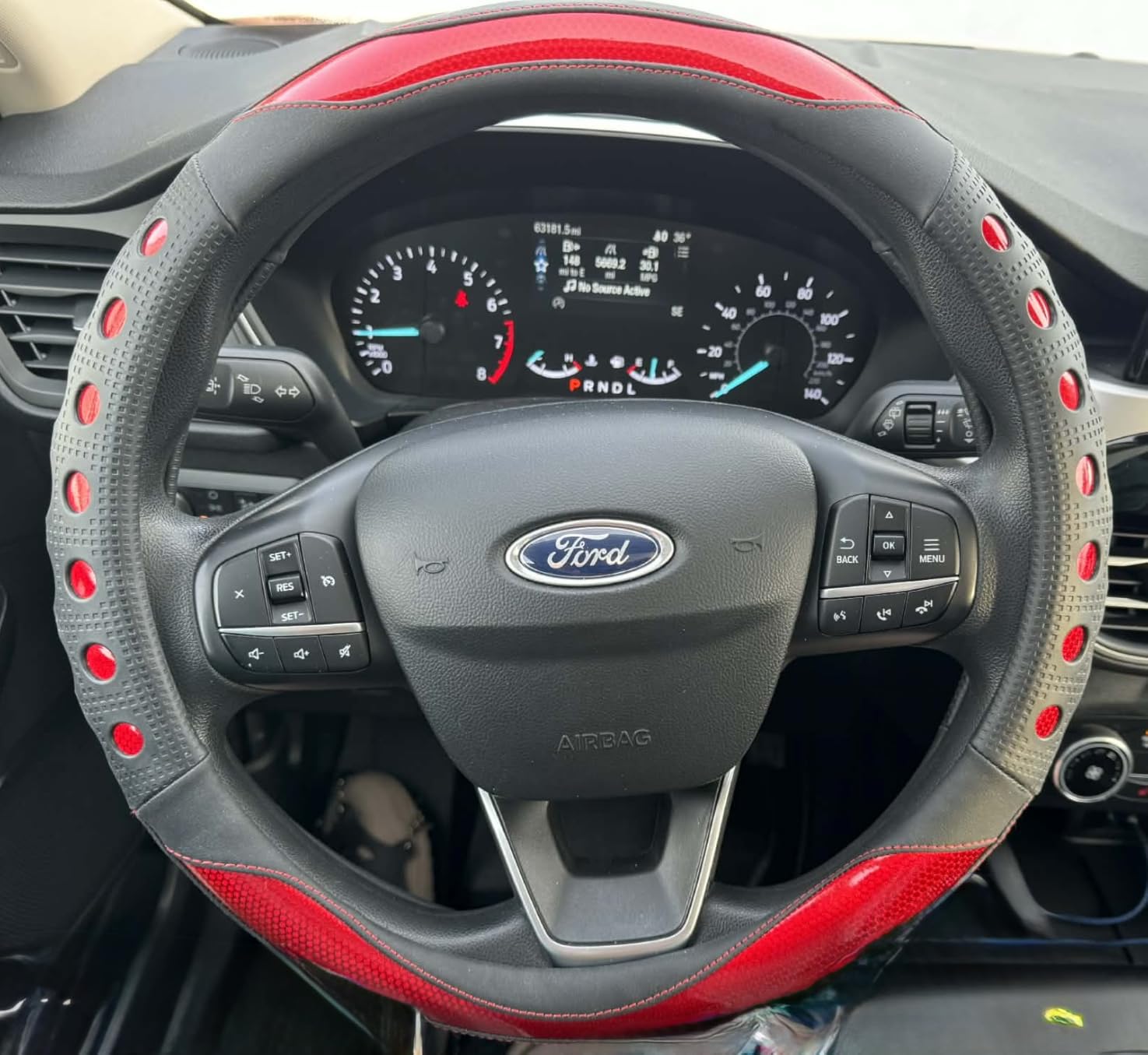 PU Leather Car Steering Wheel Cover with Anti-Slip Grip, for Women and Men, Universal Fit for 14.5-15 Inch Cars, Trucks, SUVs (Red (Round), Medium(Standard) Size[14 1/2''-15'']) customer photo 1