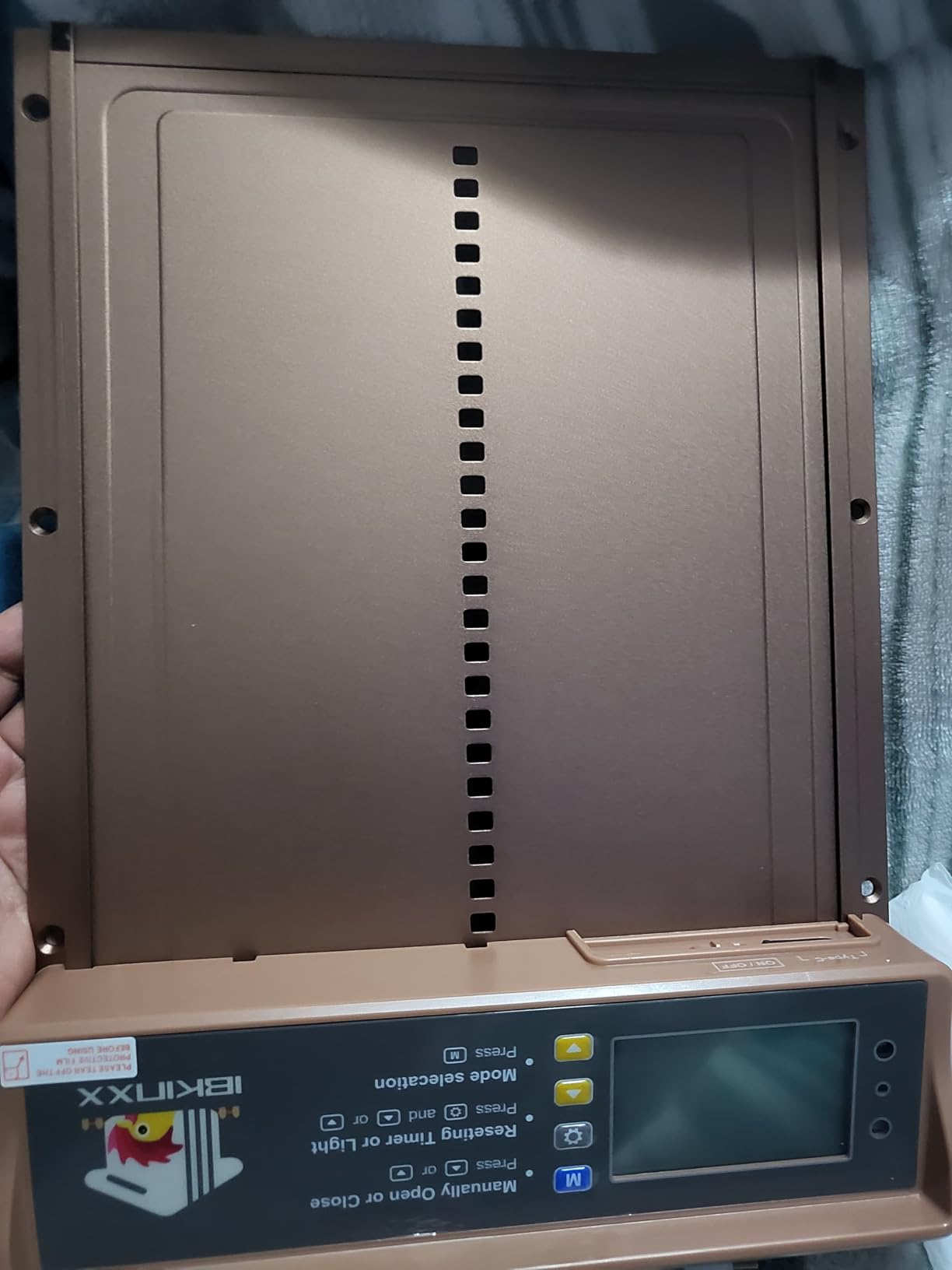 Automatic Chicken Coop Door Solar Powered, LCD Display Chicken Door with Timer & Light Sensor, 4 Modes Automatic Chicken Door Solar, Anti-Pinch & Weather Proof Coop Door with Remote Control customer photo 1