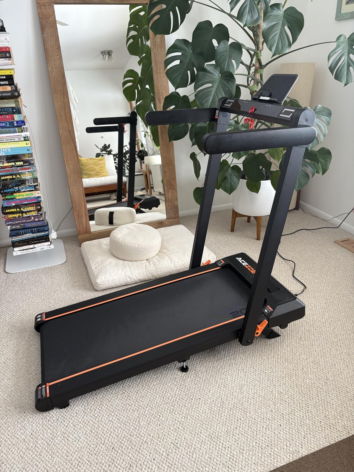 Foldable Treadmill with 0-15% Incline and Handle Bar, 3.0HP Treadmills for Home, Under Desk Treadmill with 300LBS Capacity, Walking Pad with Speaker, APP/Remote Control customer photo 2