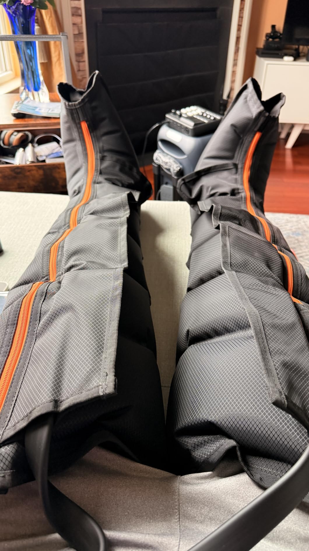 Air Compression Leg Recovery Boots : Sequential Full Leg Compression Massager System for Muscle Relaxation & Relief - 11 Intensity 6 Modes 3 Heat for Athletes & Gym customer photo 5